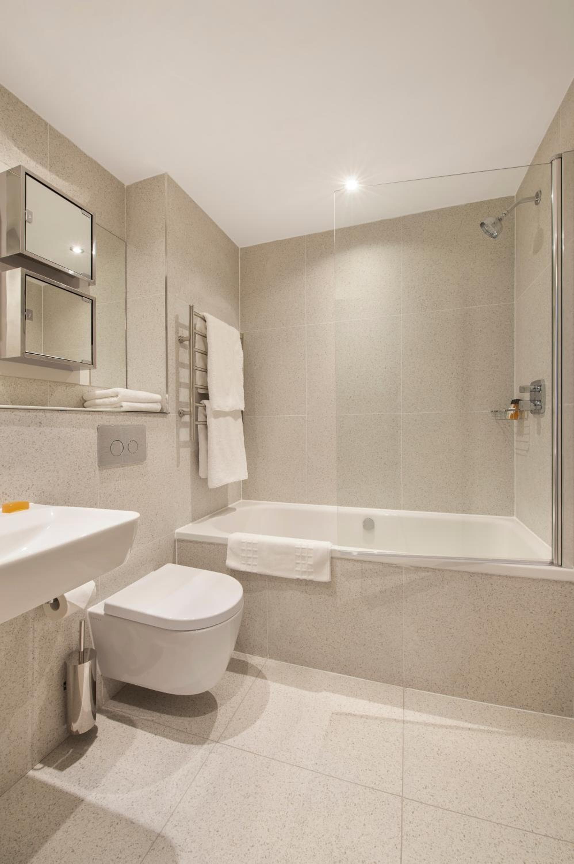 Q Square by Supercity Aparthotels, Brighton & Hove, photo 5