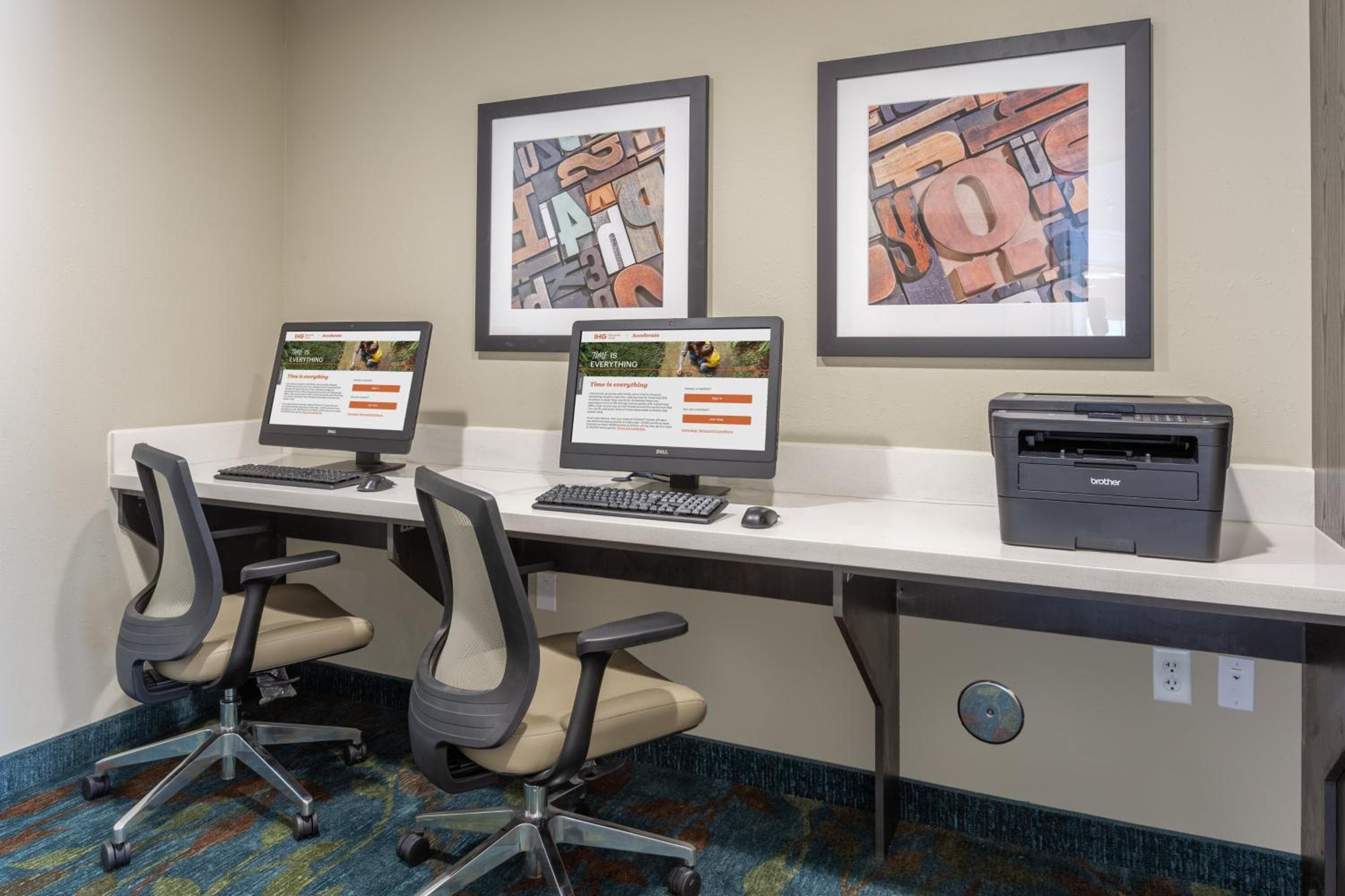 Candlewood Suites - Davenport by IHG, Davenport, photo 3