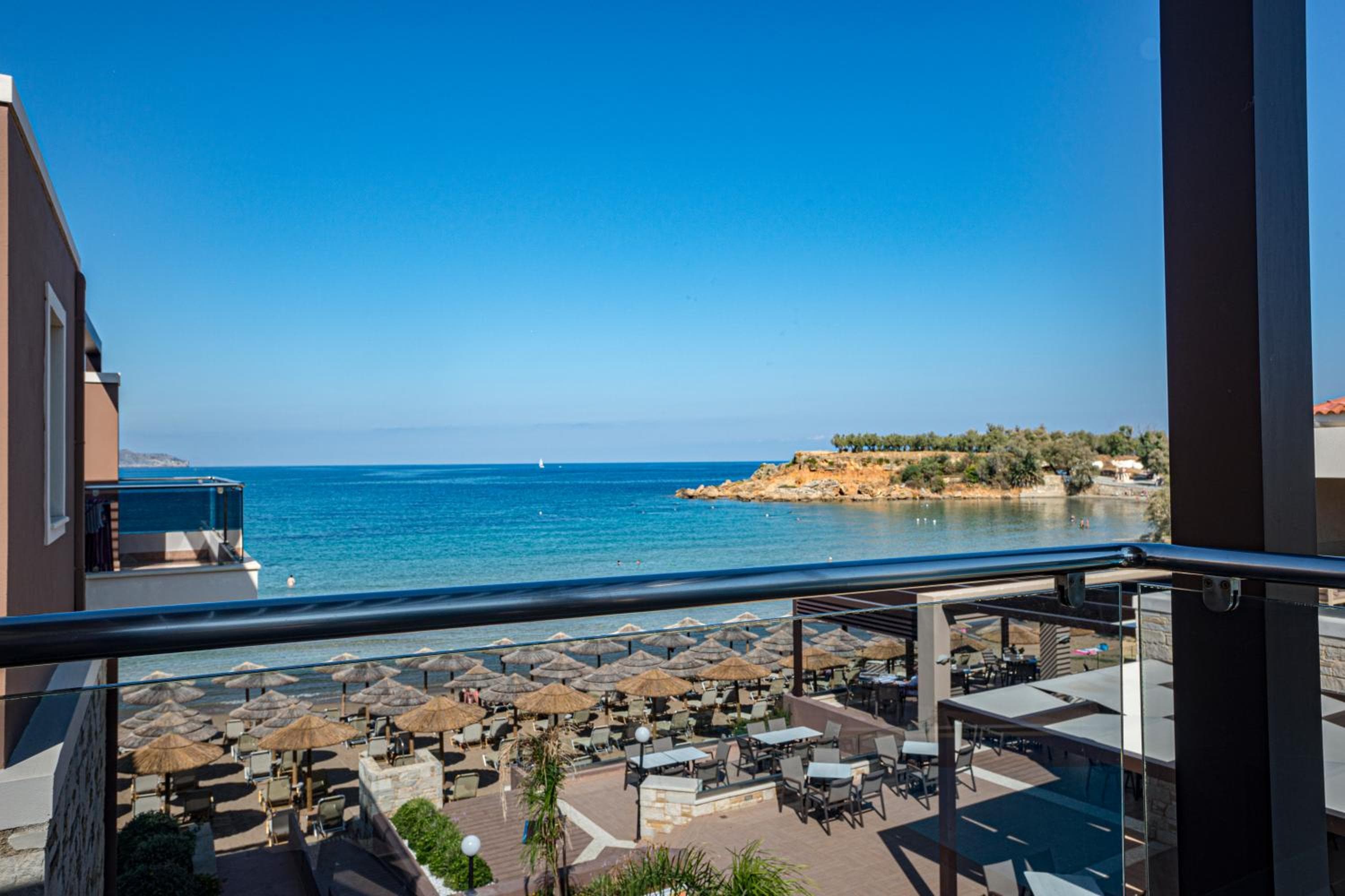 Golden Bay, Kato Daratso, photo 4