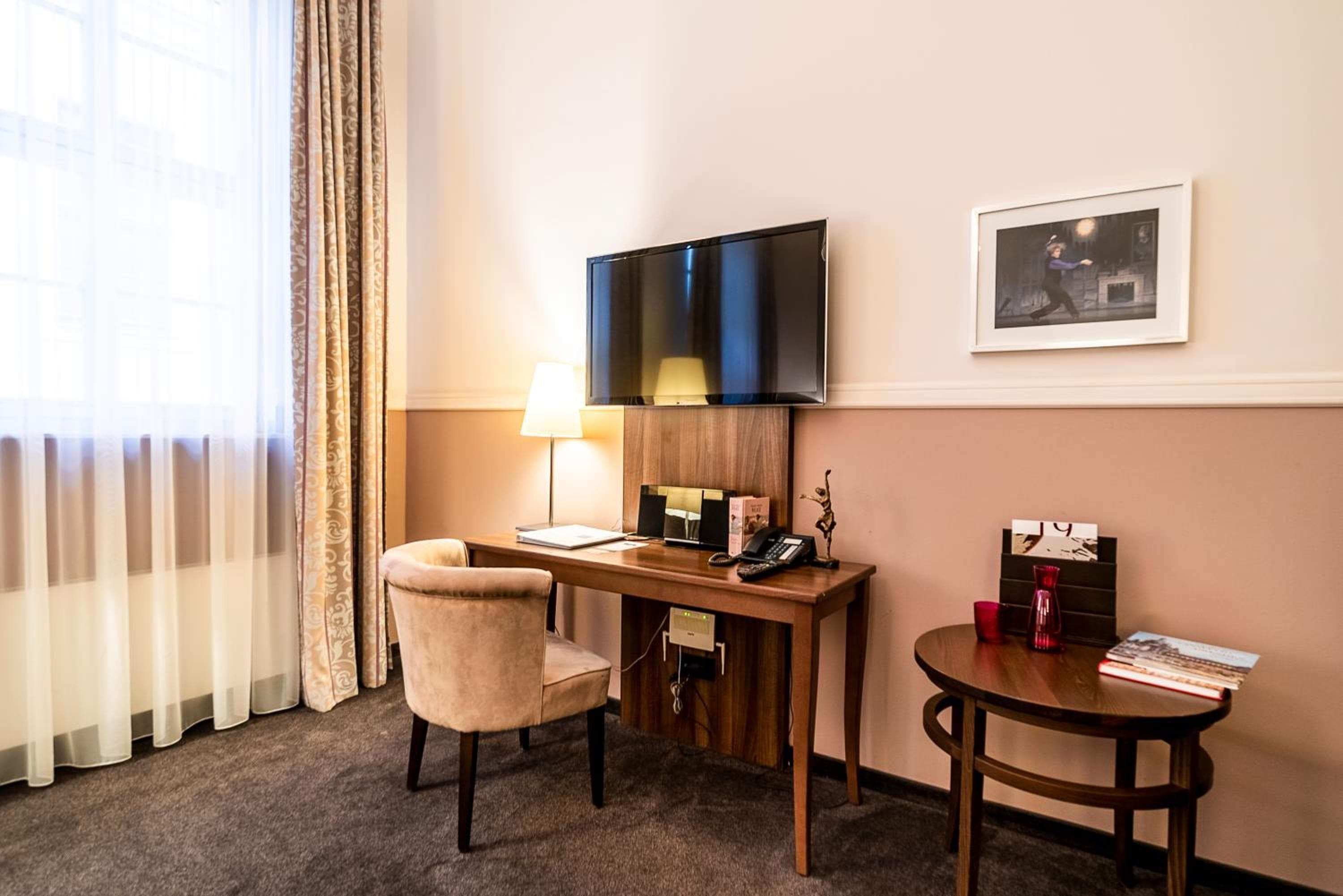 Aparthotel Am Schloss, Dresden, photo 4