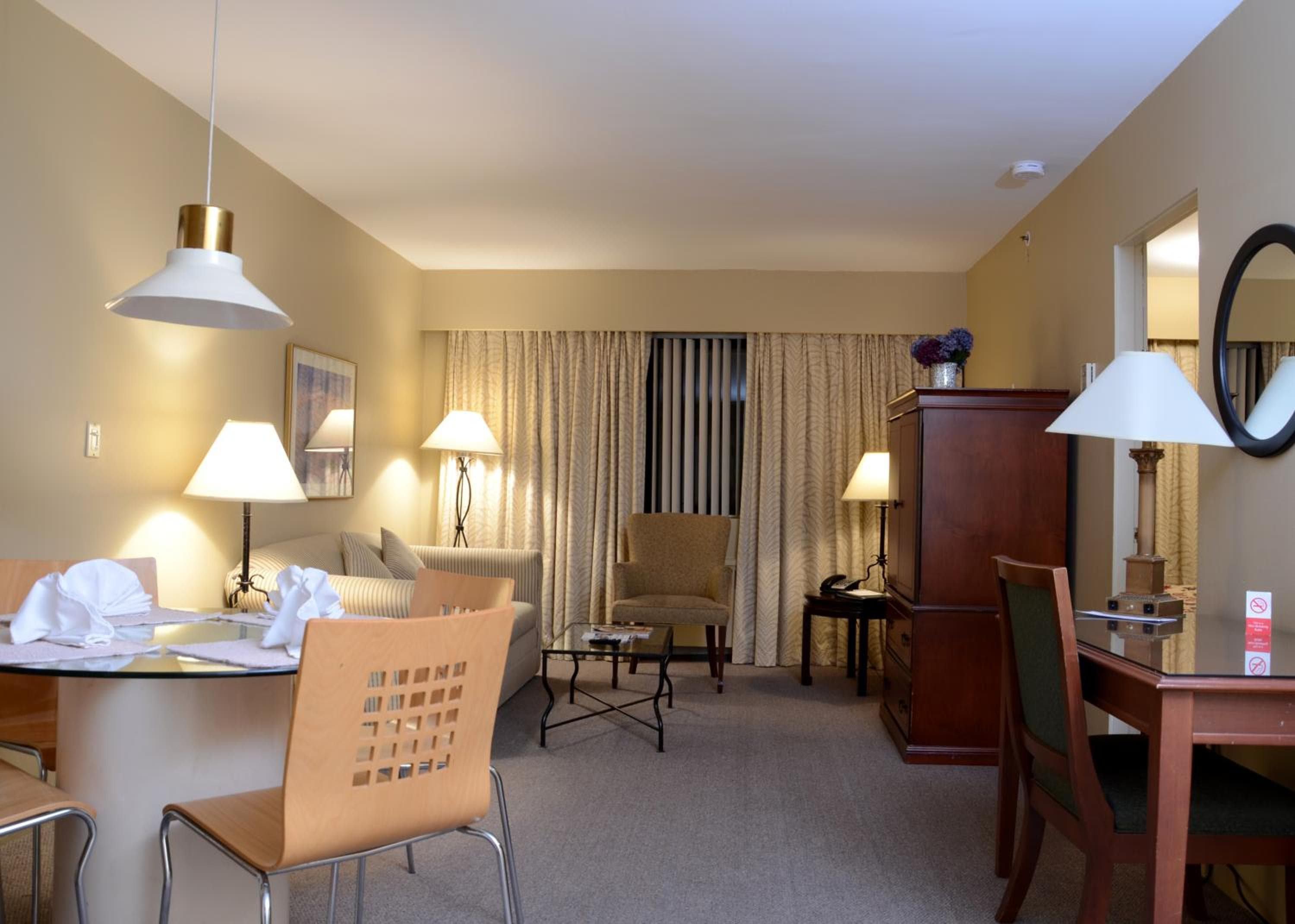 Rosellen Suites at Stanley Park, Vancouver, photo 6