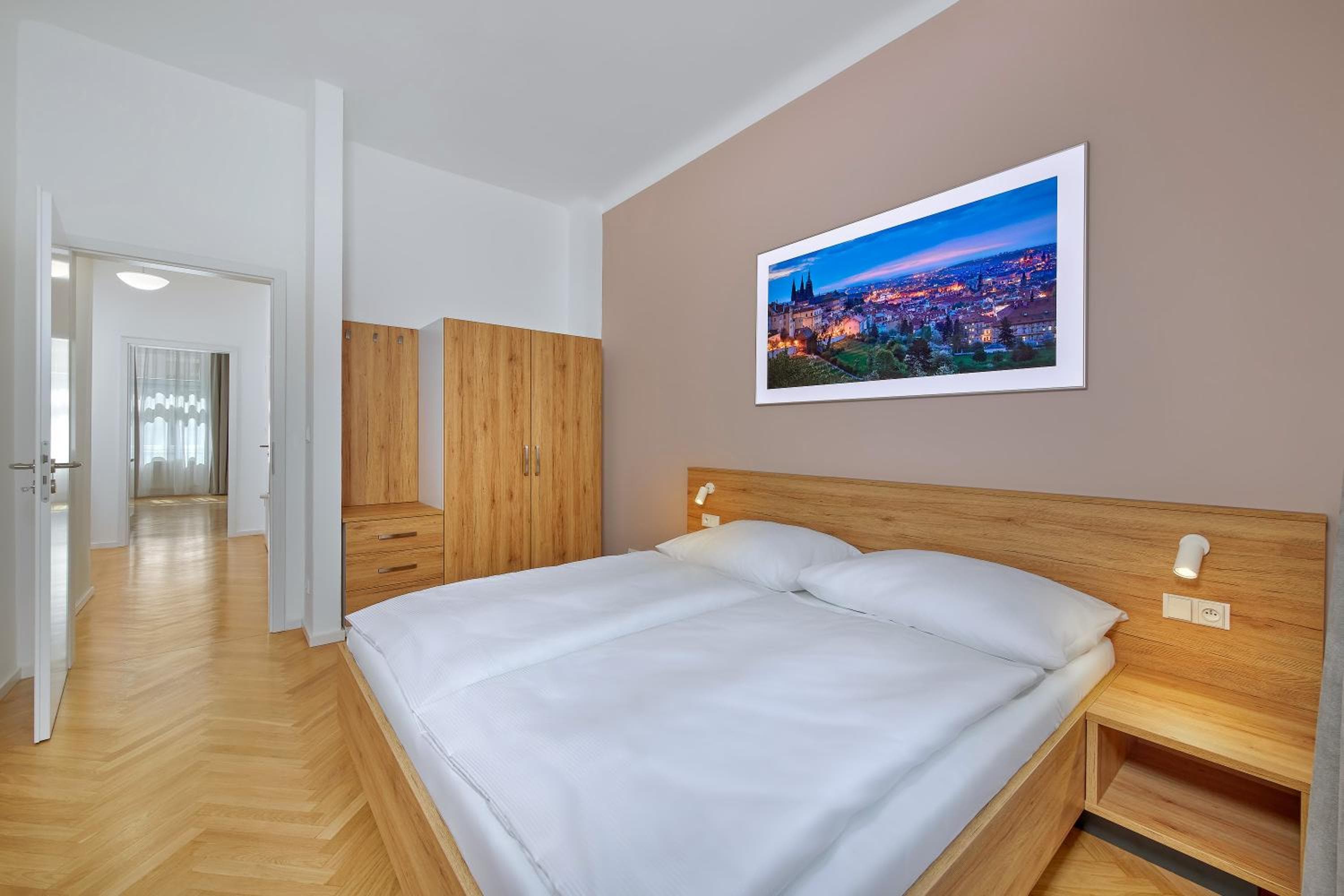 Downtown Suites Kodanska, Prague, photo 5