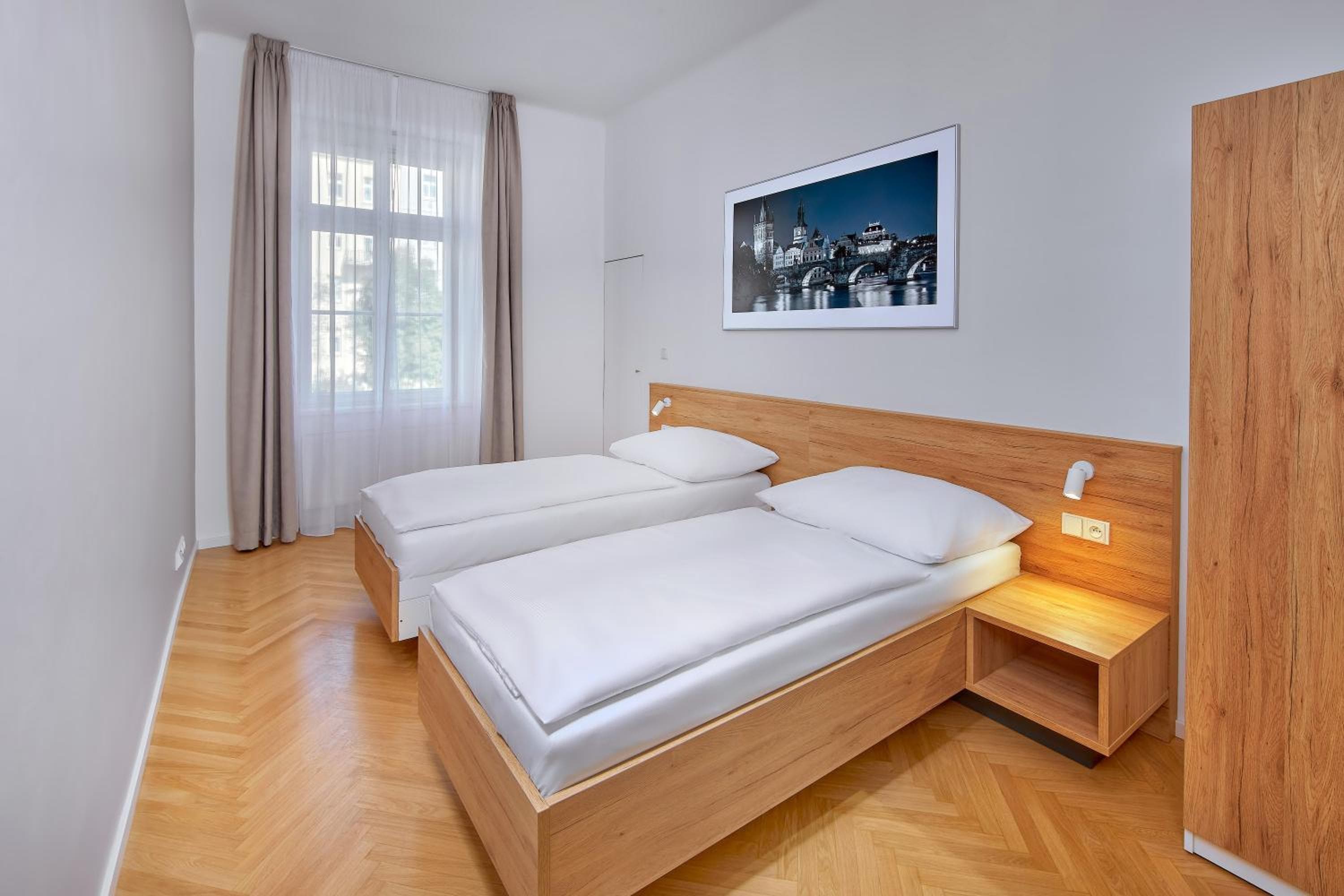 Downtown Suites Kodanska, Prague, photo 6