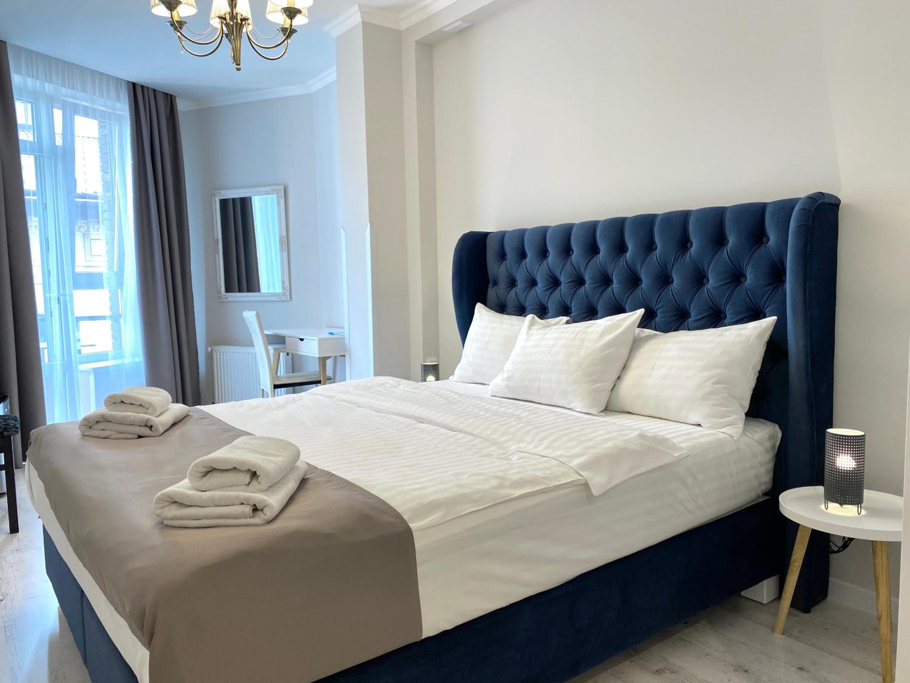 Opera Center Hotel & Apartments, Lviv, photo 3