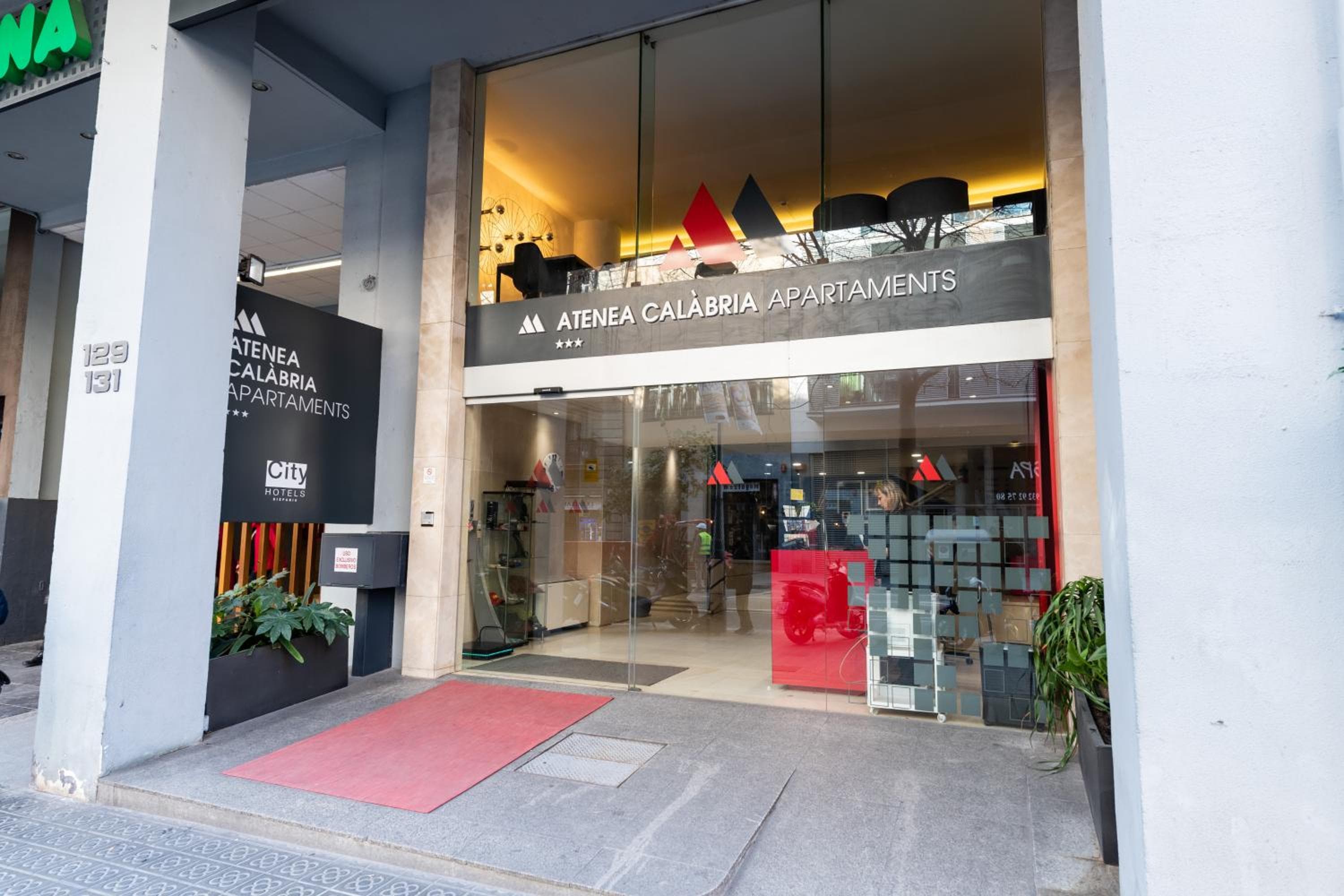 Aparthotel Atenea Calabria, Barcelona, photo 5