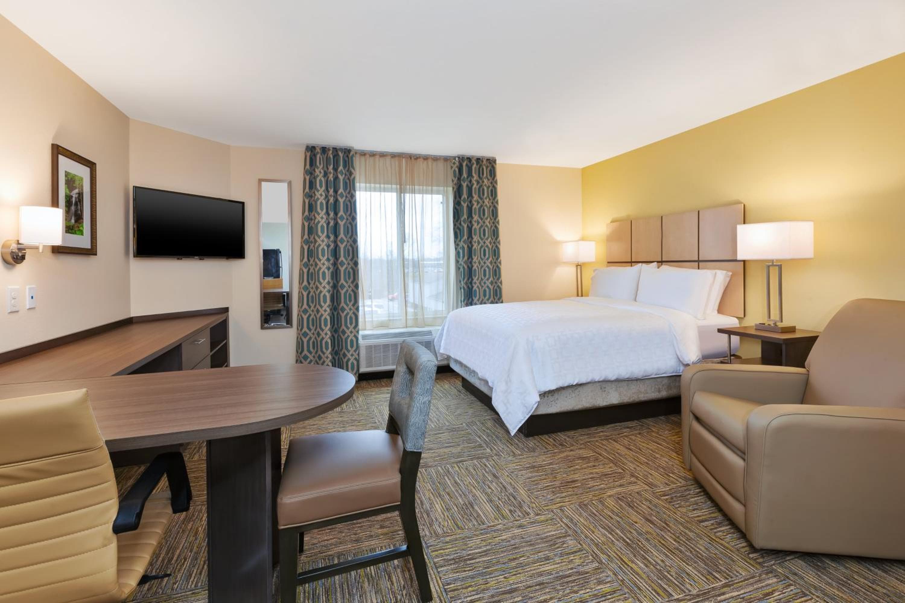 Candlewood Suites Louisville - NE Downtown Area by IHG, Louisville, photo 3