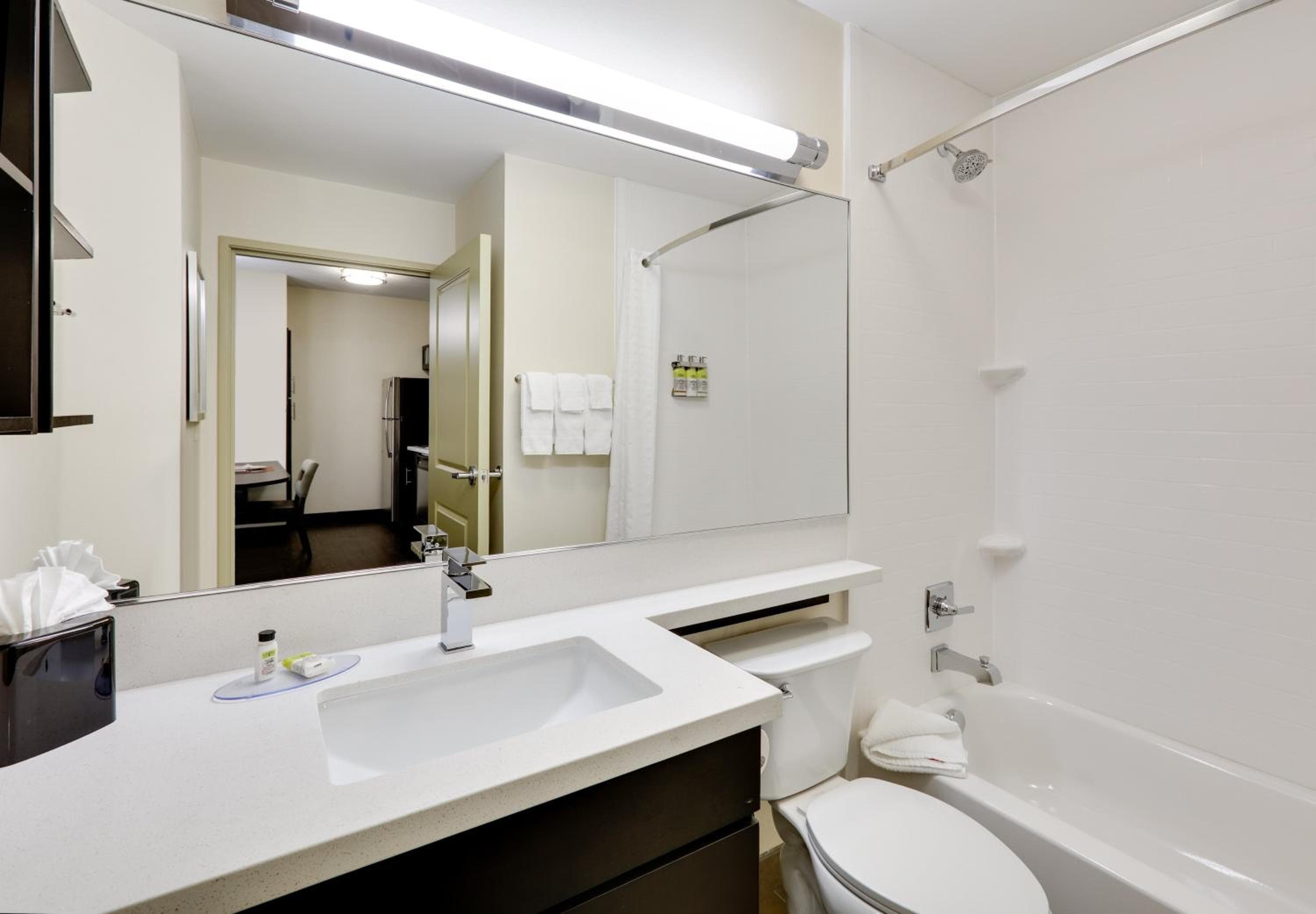 Candlewood Suites Dallas NW - Farmers Branch by IHG, Dallas, photo 4
