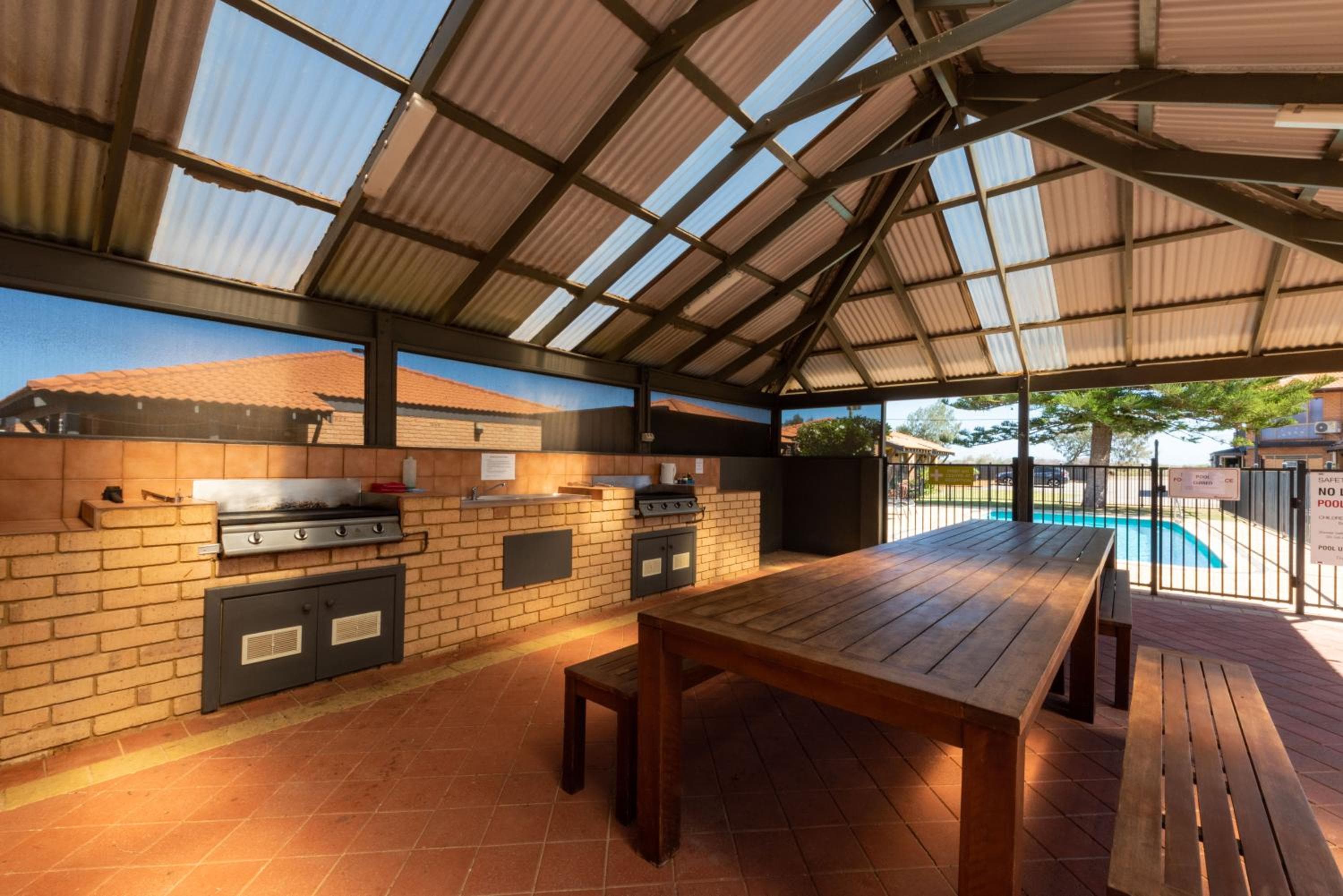Geraldton's Ocean West Holiday Units & Short Stay Accommodation, Geraldton, photo 4