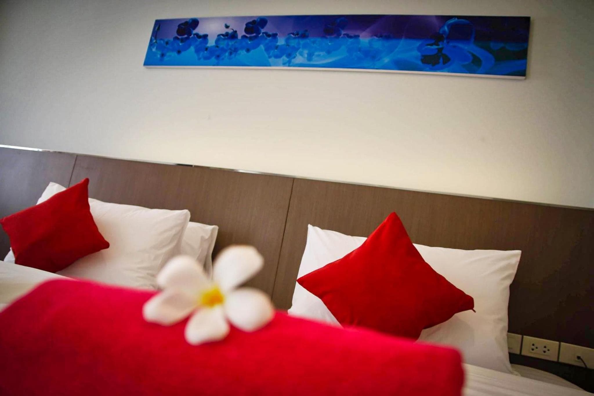 Scandia Beach Hotel - Soi 7 Best Location - 200m to Beach next to Food Market, Jomtien Beach