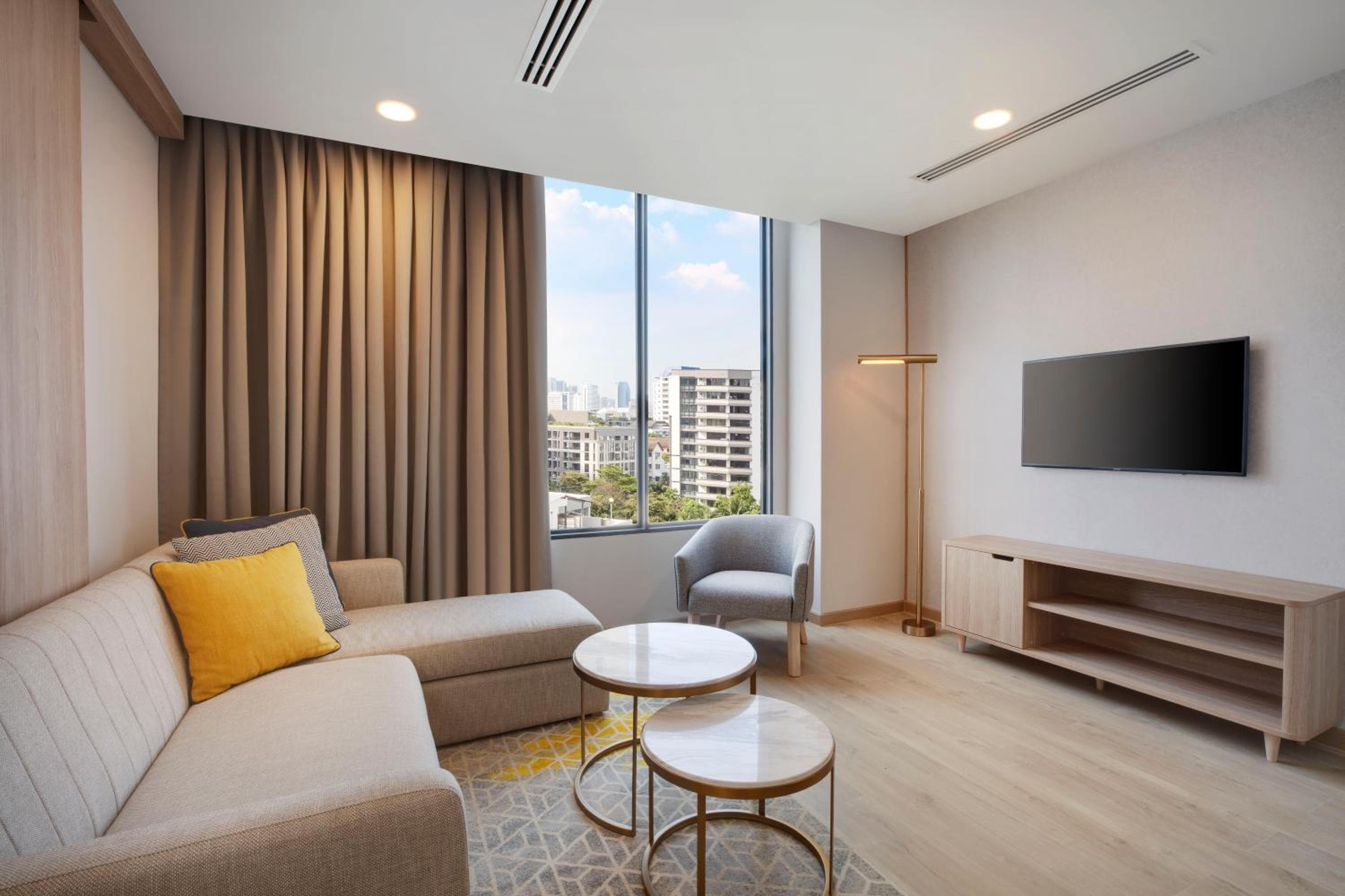 Staybridge Suites Bangkok Thonglor by IHG, Bangkok, photo 6
