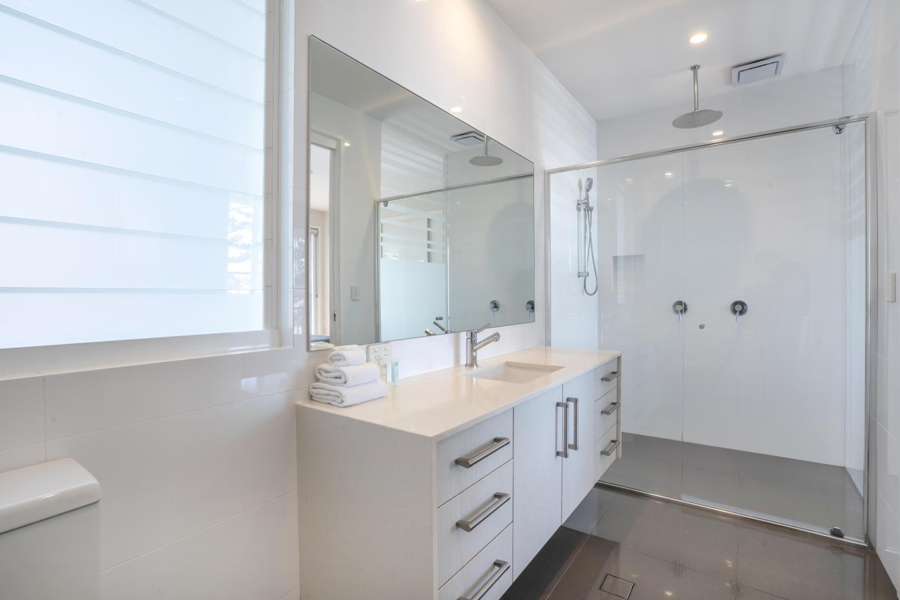 Bujerum Apartments on Burleigh, Gold Coast, photo 3