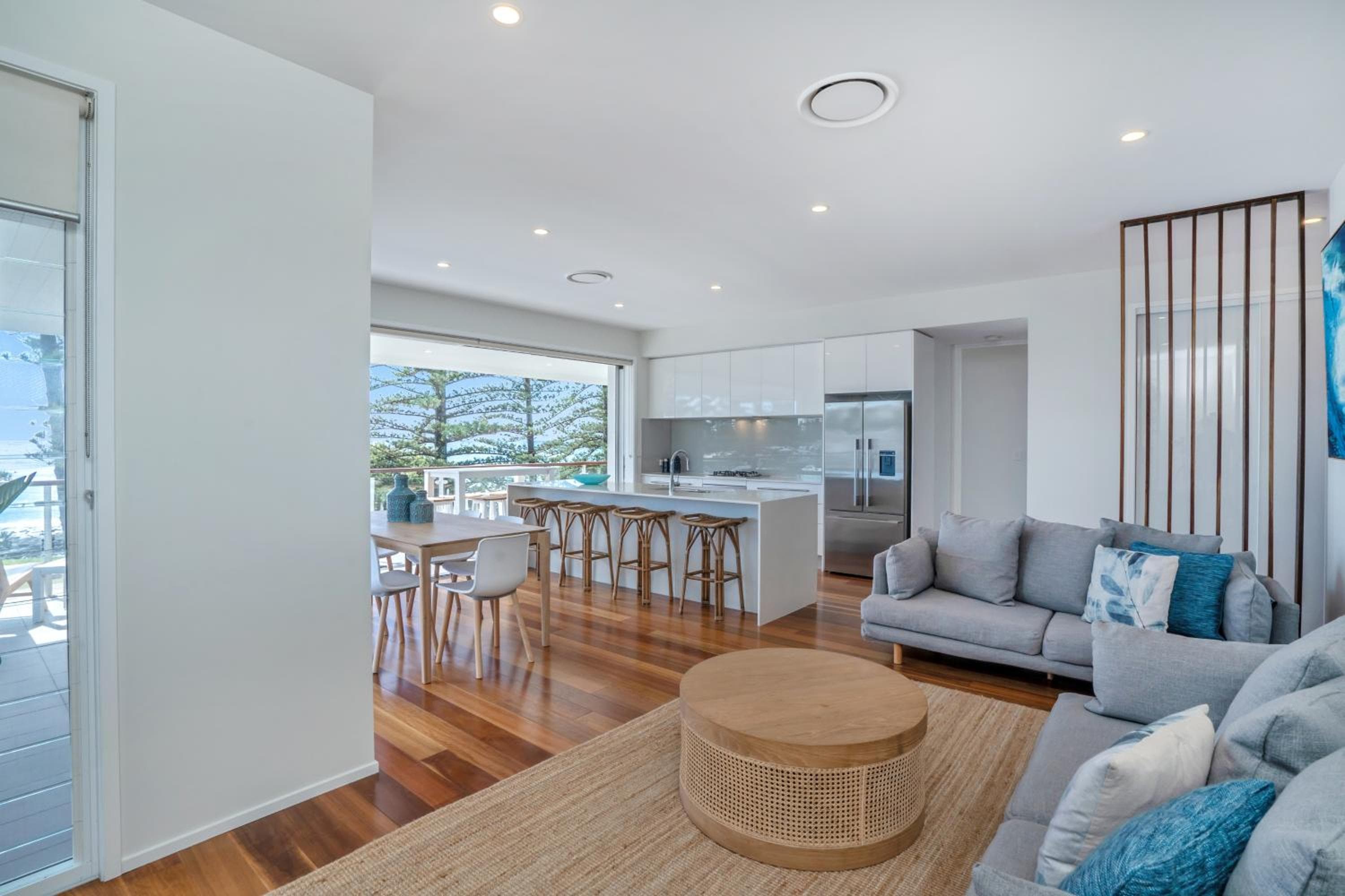 Bujerum Apartments on Burleigh, Gold Coast, photo 5