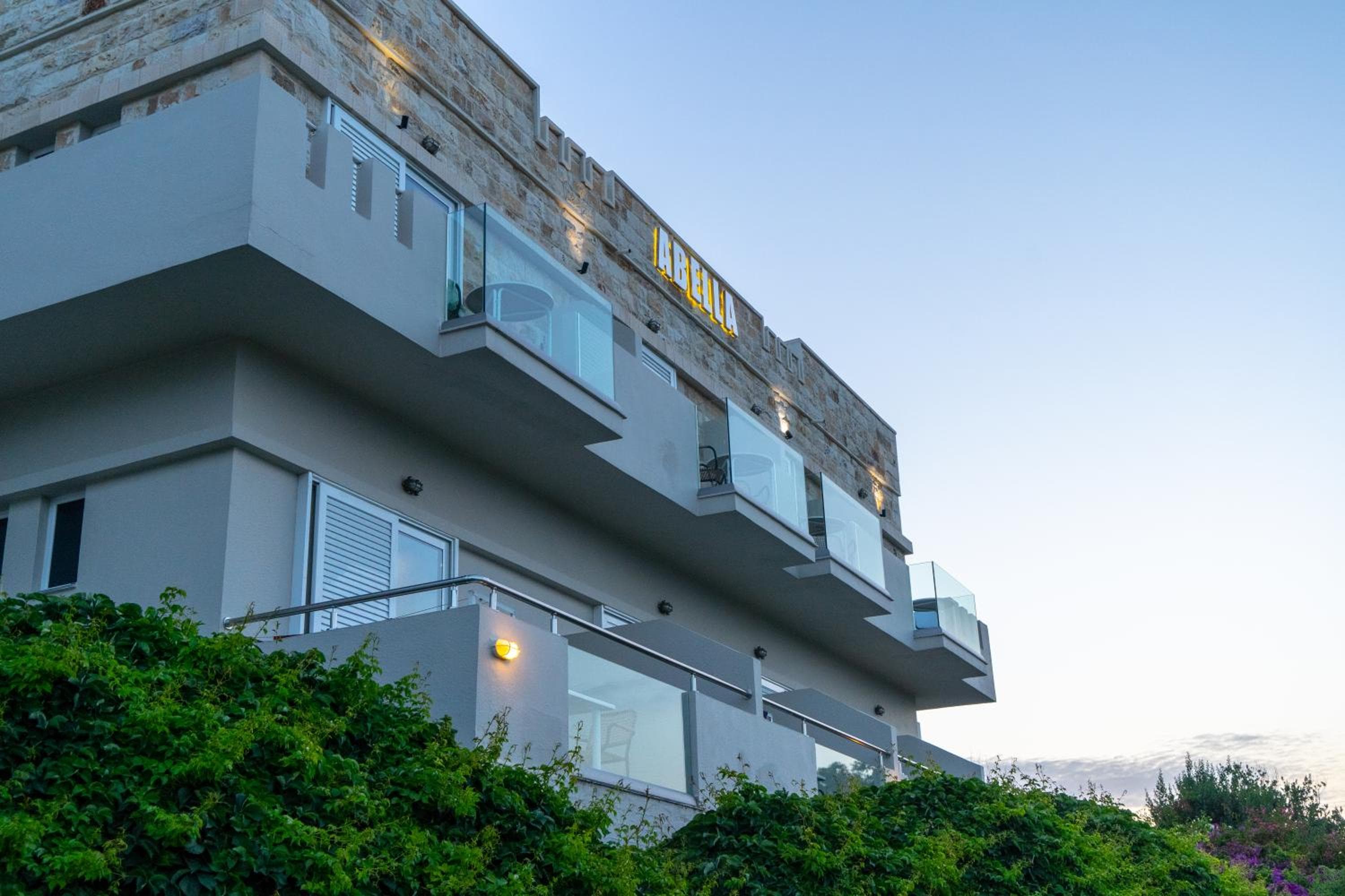 Abella Hotel, Agia Marina Nea Kydonias