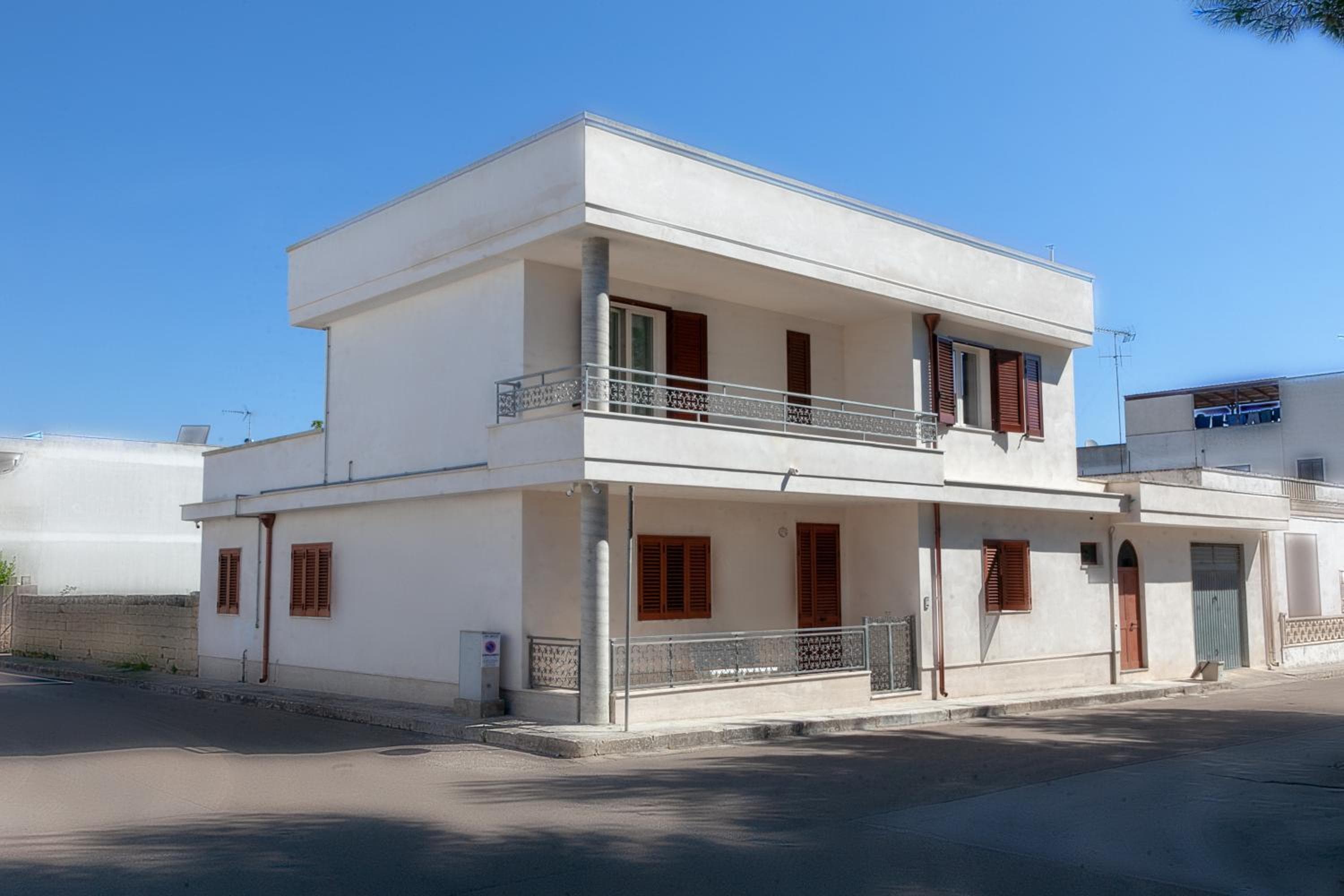 aestatisdomus, Uggiano la Chiesa