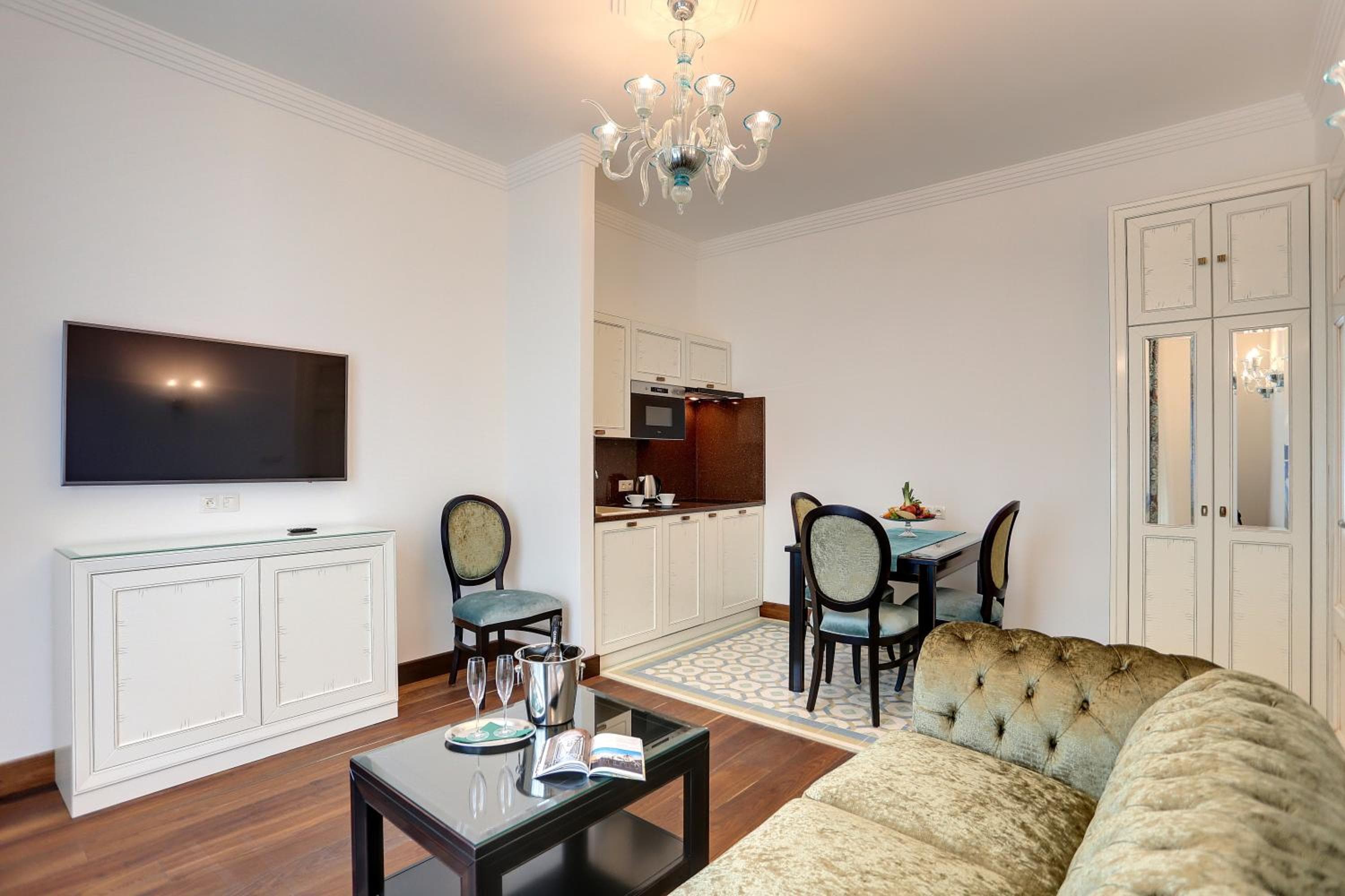 Ferdinandhof Apart-Hotel, Karlovy Vary, photo 4