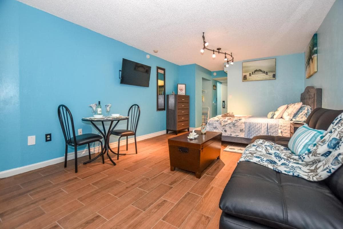 Daytona Condo with Beautiful Ocean and City View, Daytona Beach, photo 4