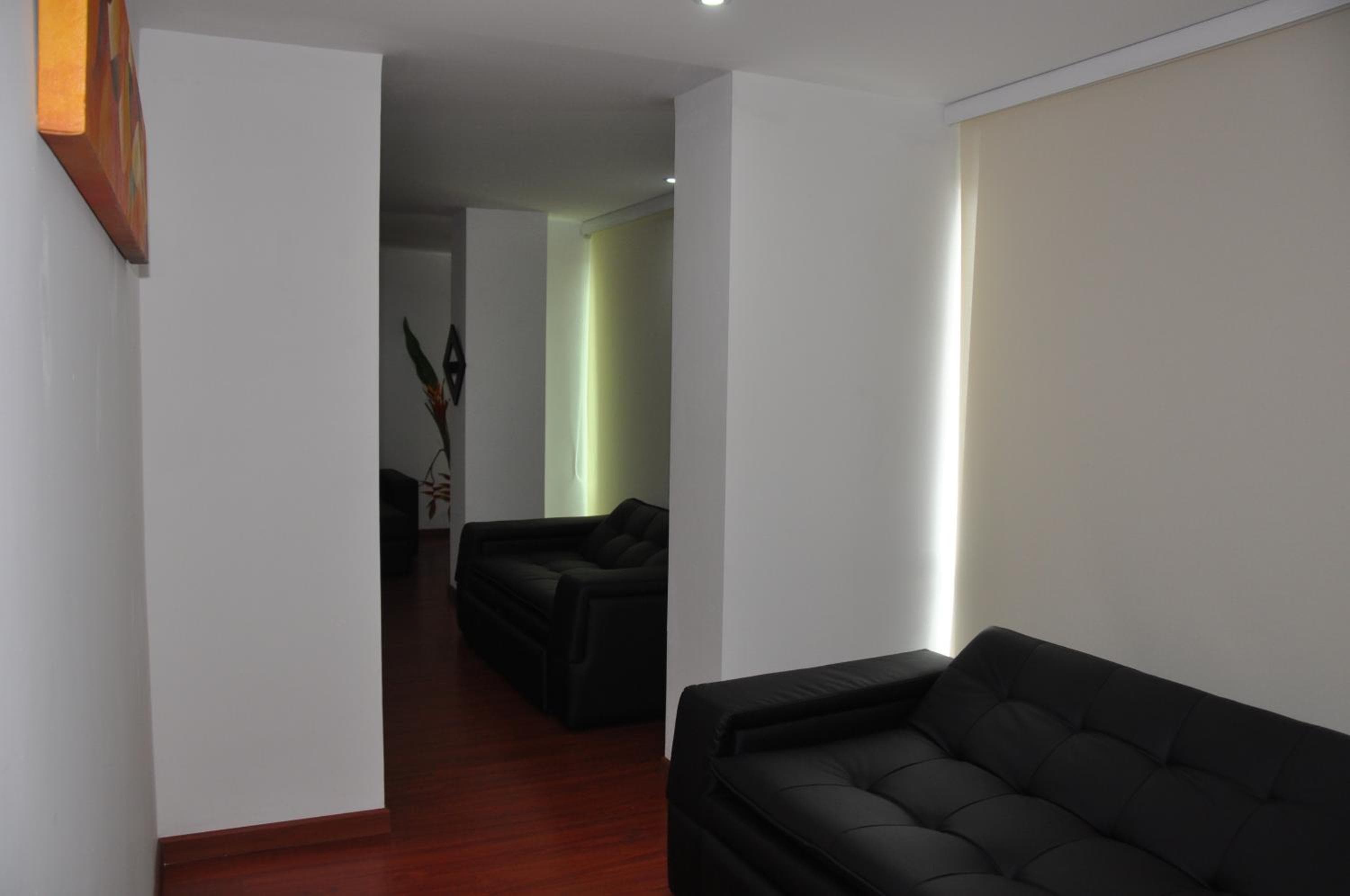 Apartamentos Plaza Modelia, Bogotá, photo 4