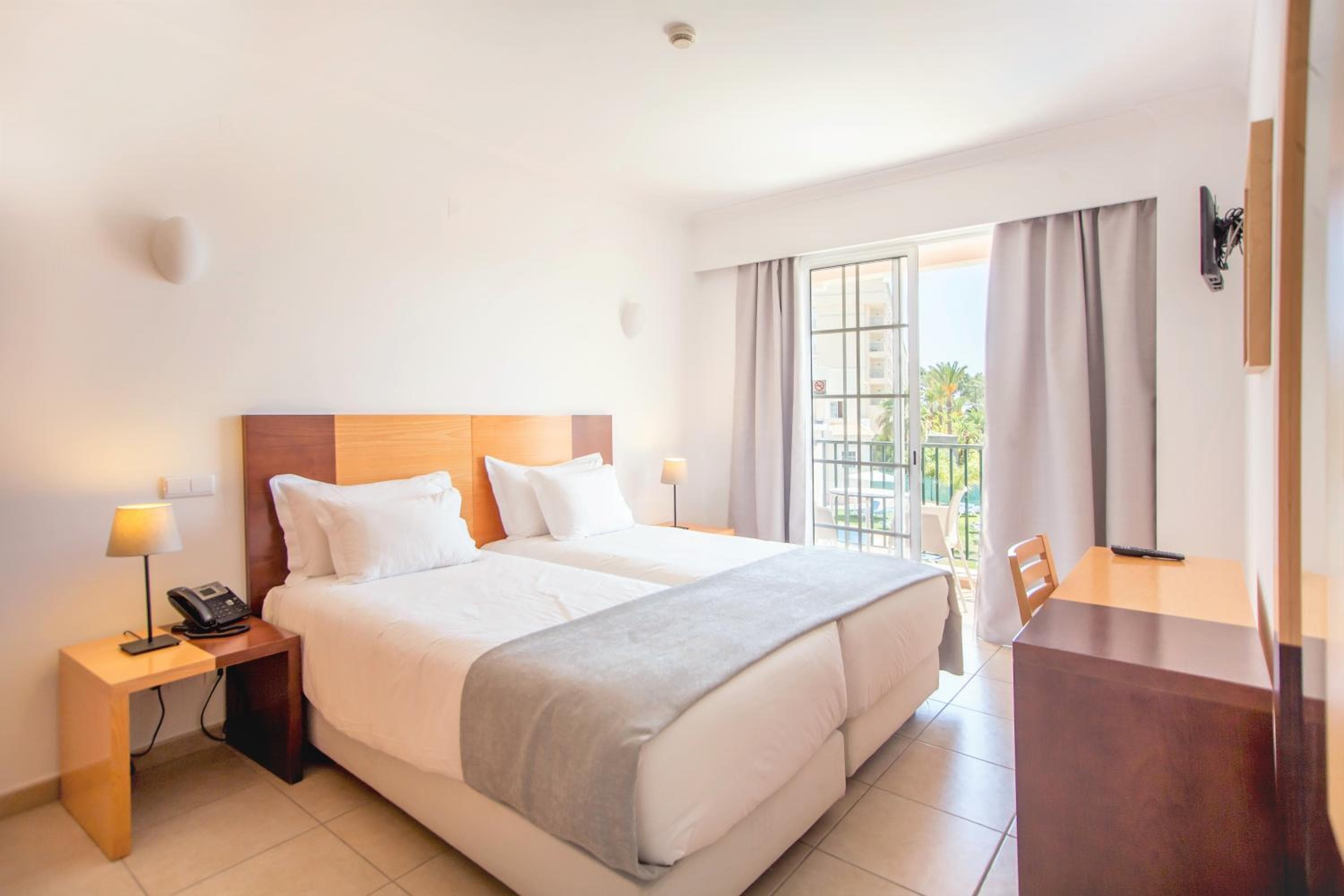 Aquamar Albufeira Aparthotel, Albufeira, photo 3
