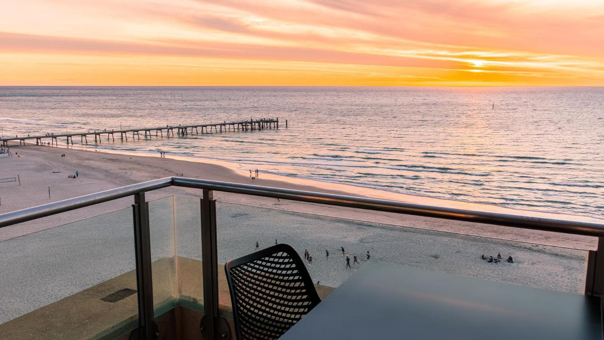Oaks Glenelg Plaza Pier Suites, Adelaide, photo 4