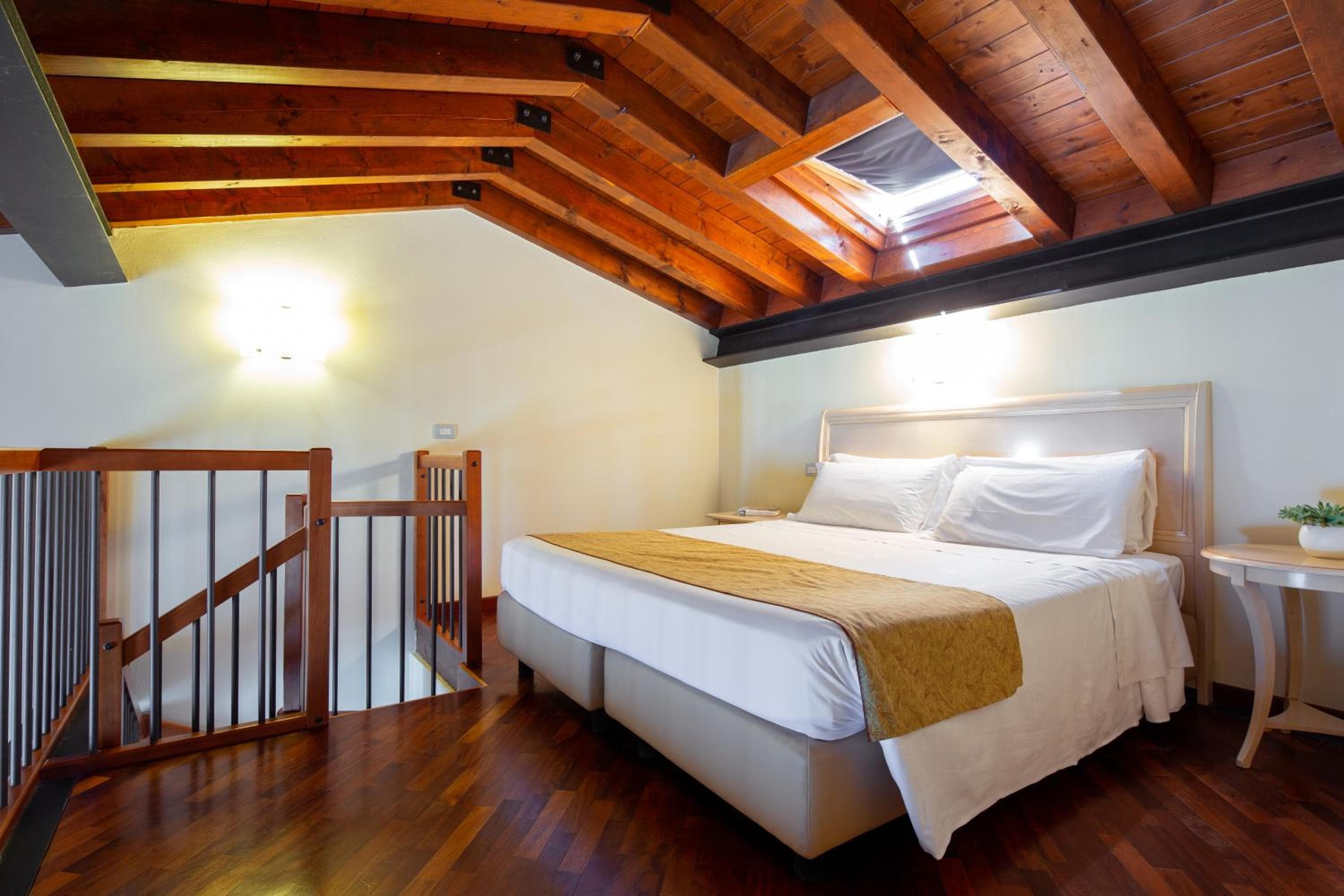 Domina Borgo degli Ulivi - Garda Lake, Gardone Riviera, photo 6