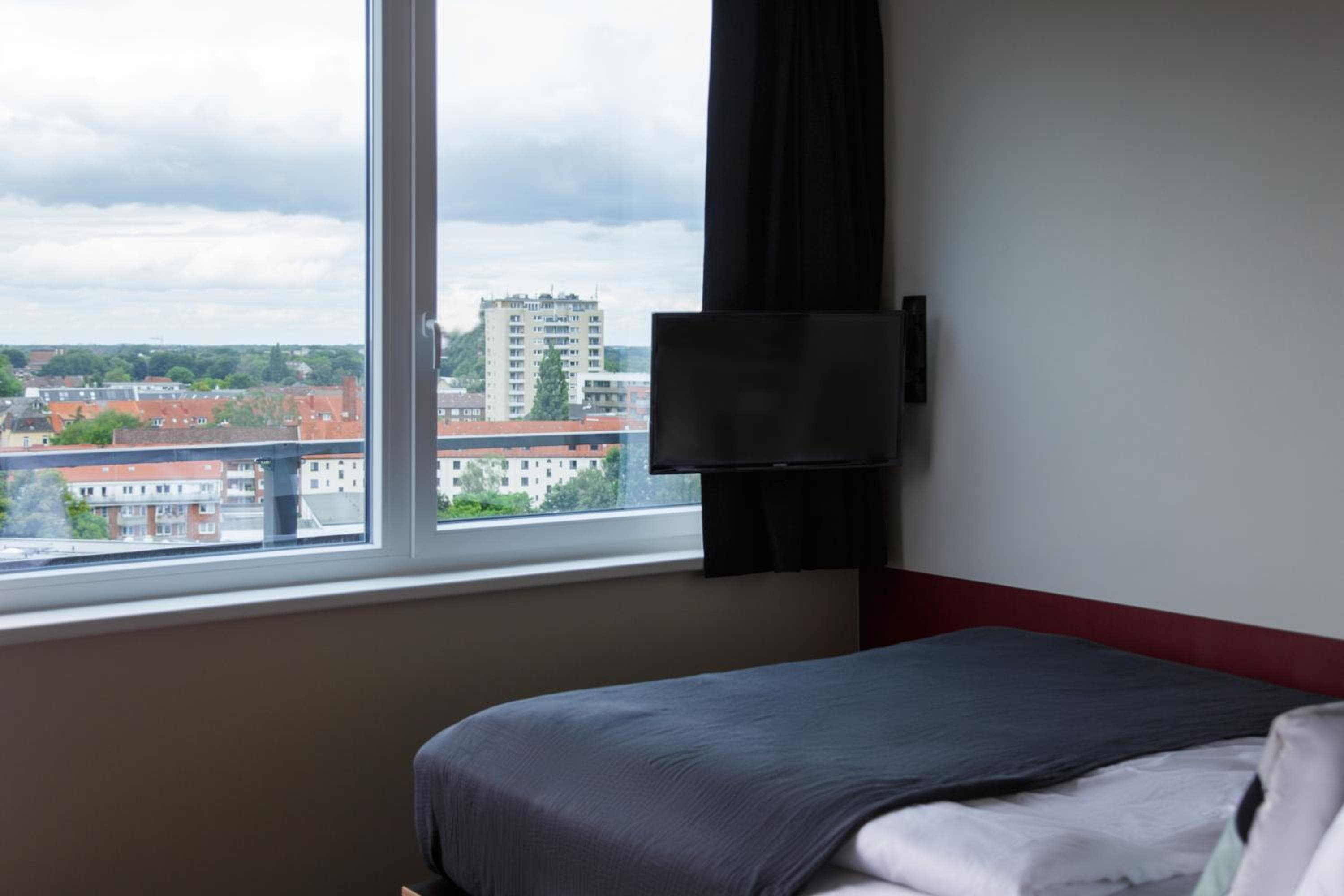 Base Apartments, Hamburg, photo 6