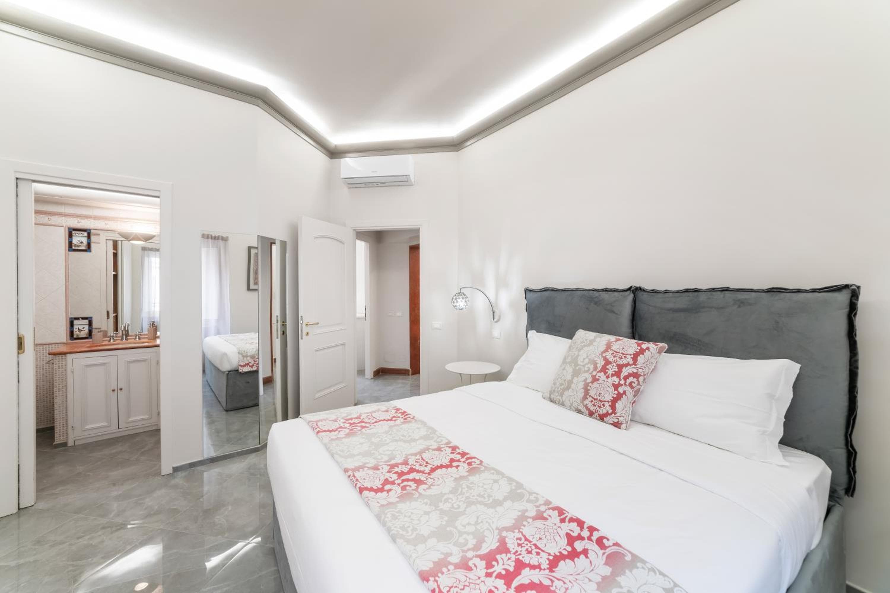 BMGA l ViaPaola43 Palace, Rome, photo 2