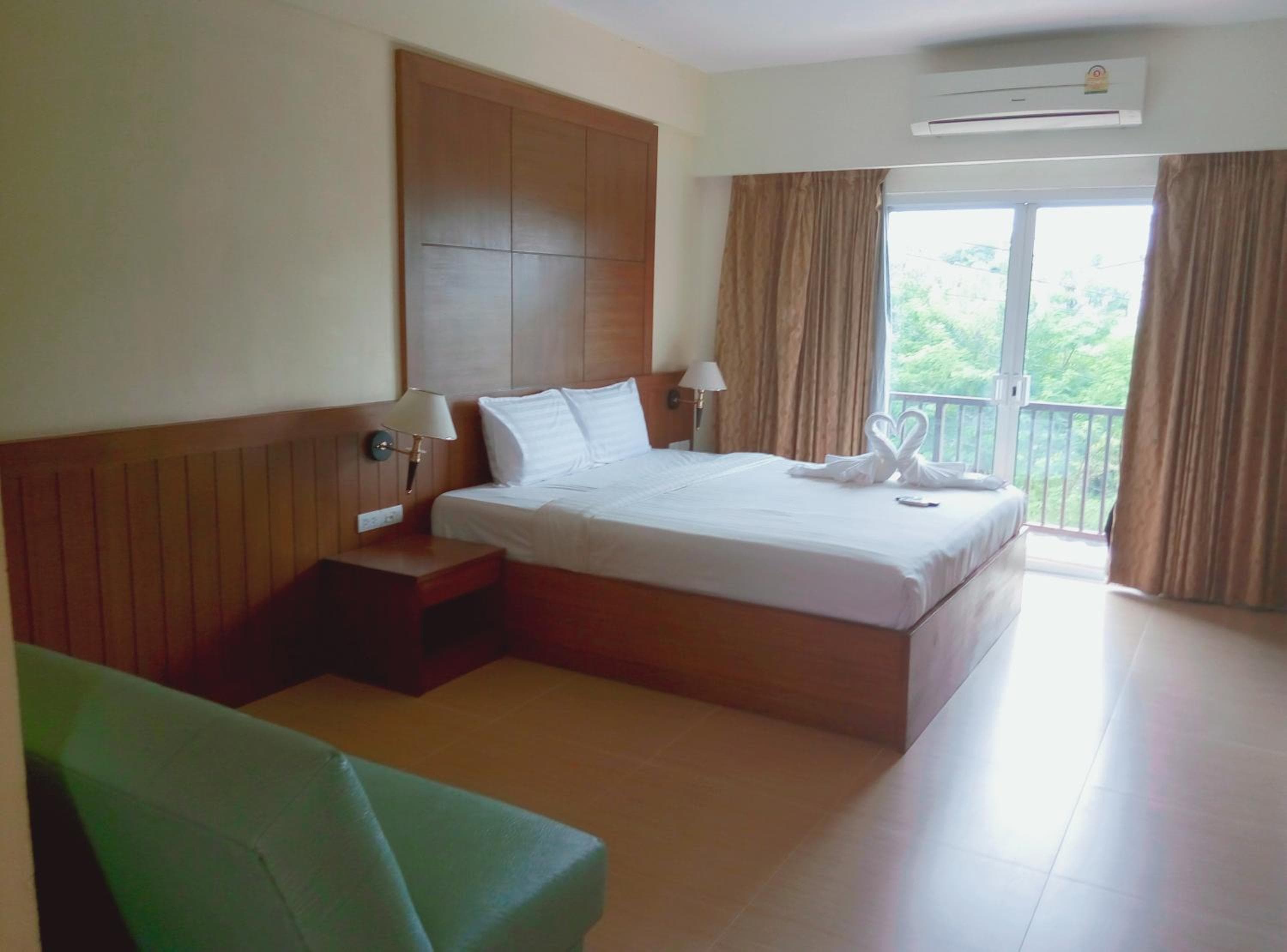 The Icon Place 2 @ Nurn Plub Wan, Pattaya Central, photo 2