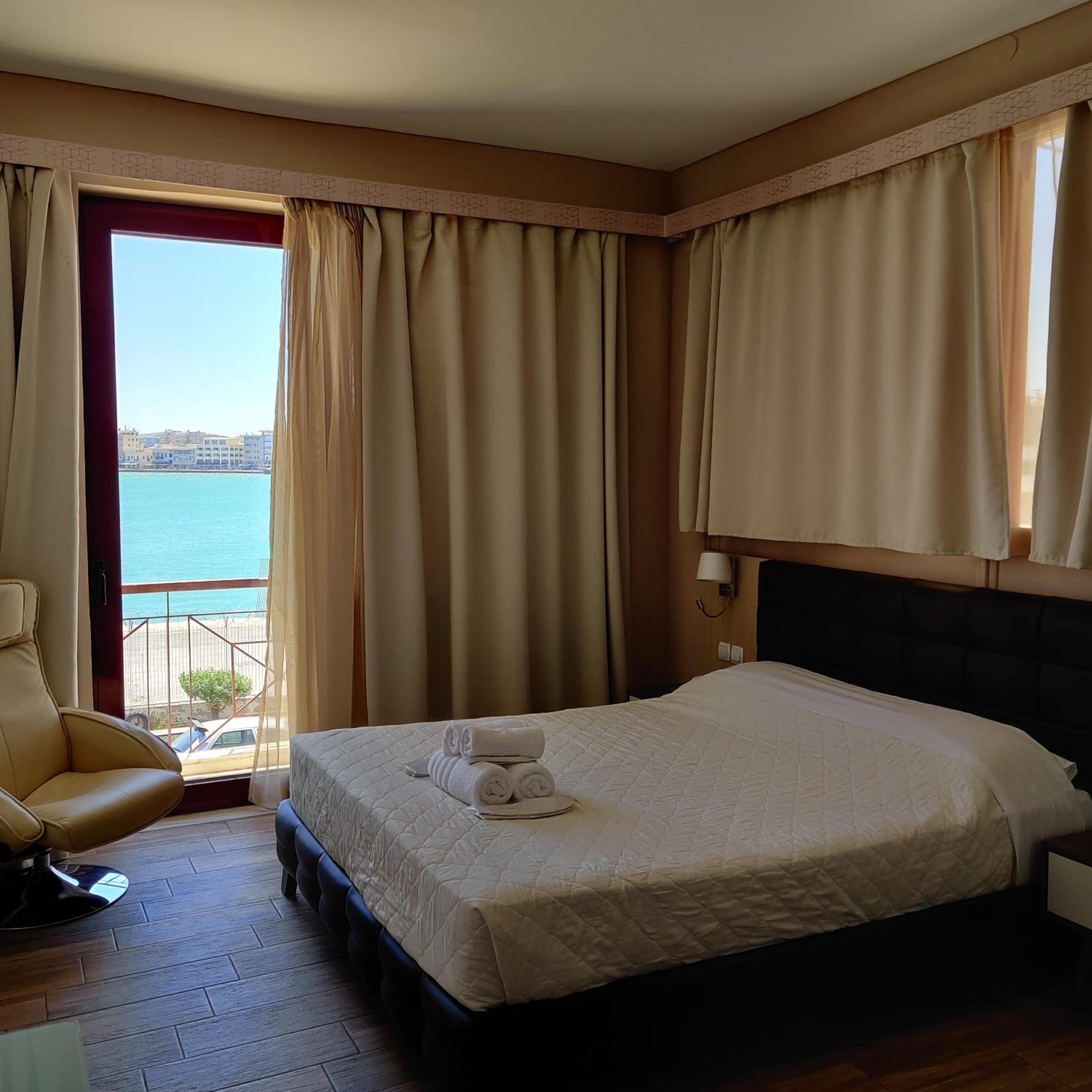 City Point Chios, Chios, photo 3
