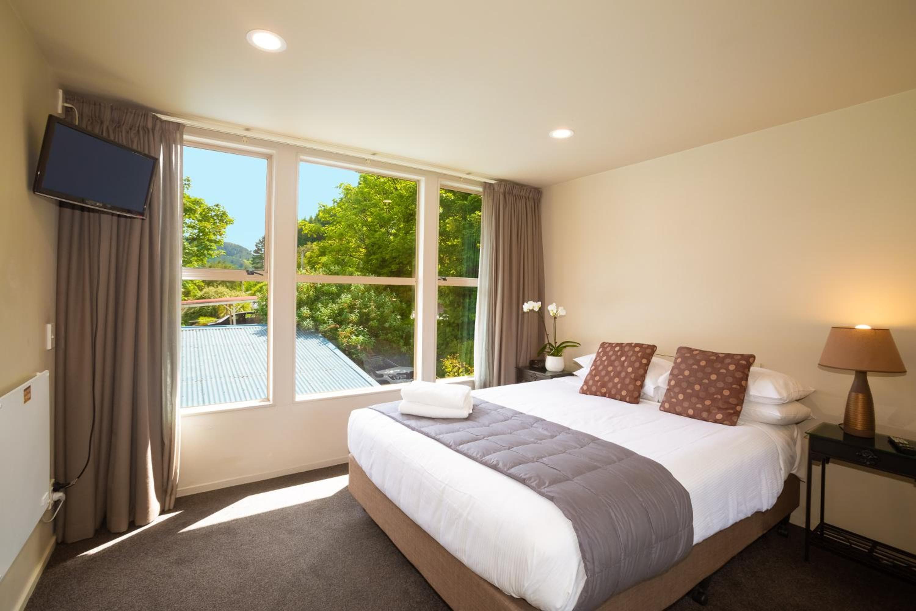 Cranbury Court Apartments, Queenstown, photo 3