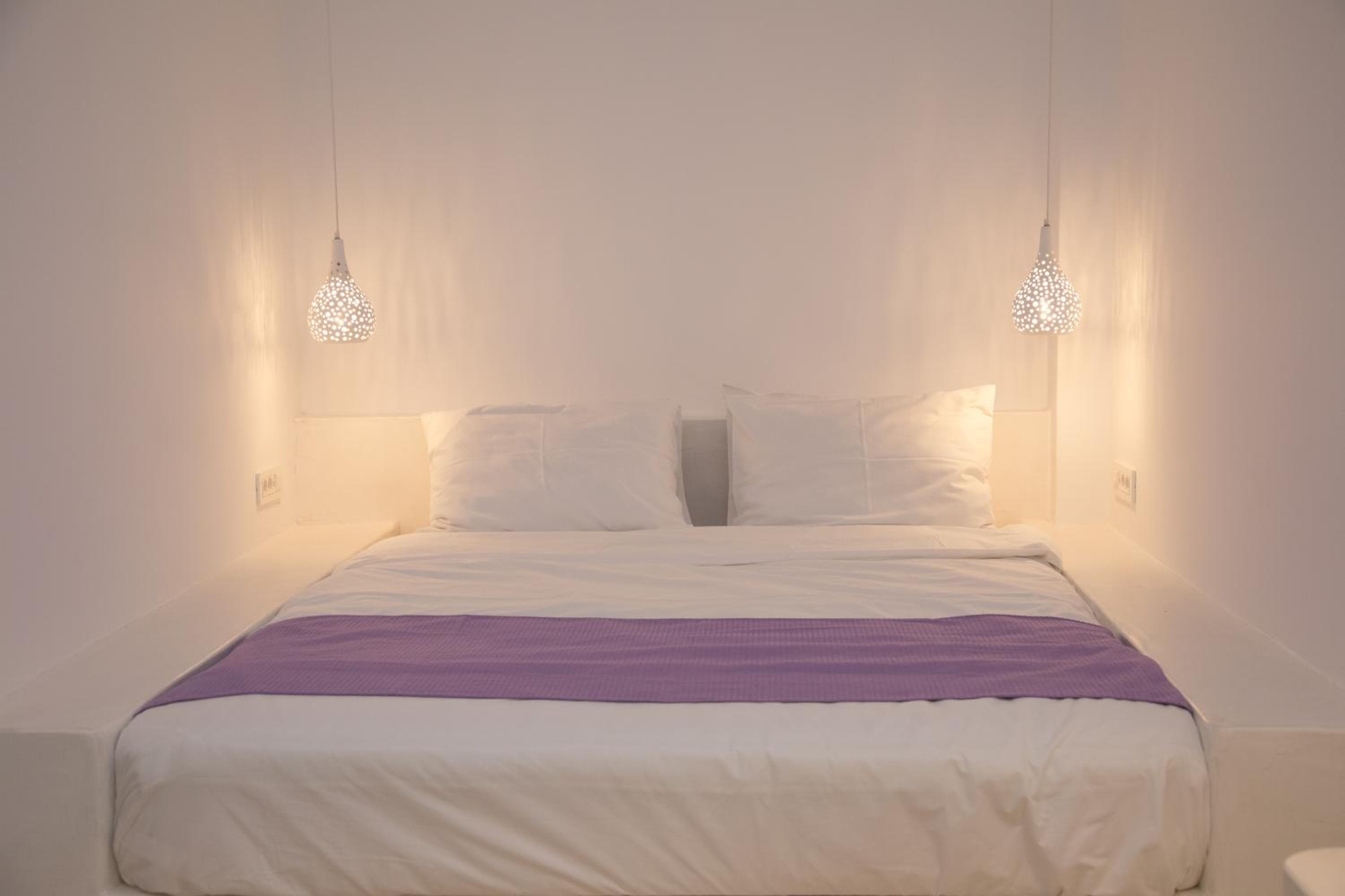 Markakis Studios Fira Town, Fira, photo 5