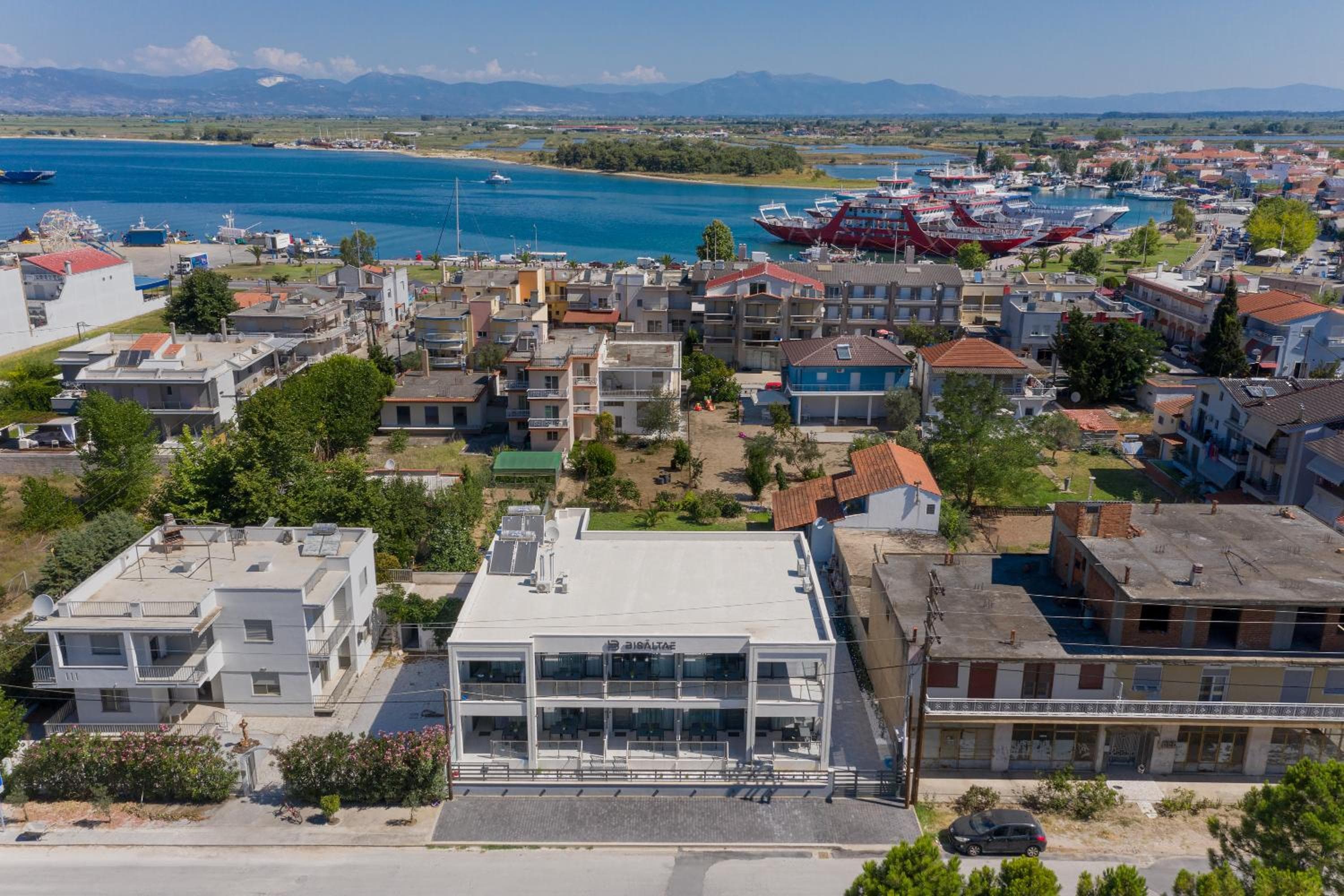 BISALTAE SEASIDE SUITES, Keramotí, photo 5