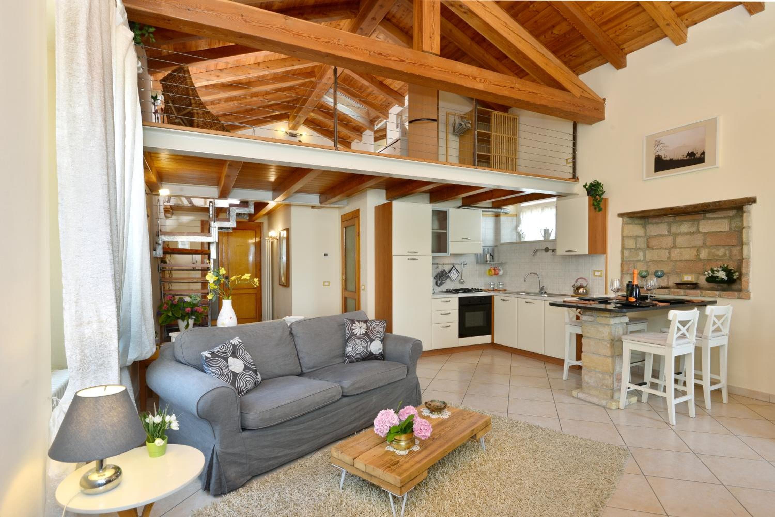 Antiche Rive Holidays Apartments, Salò, photo 2