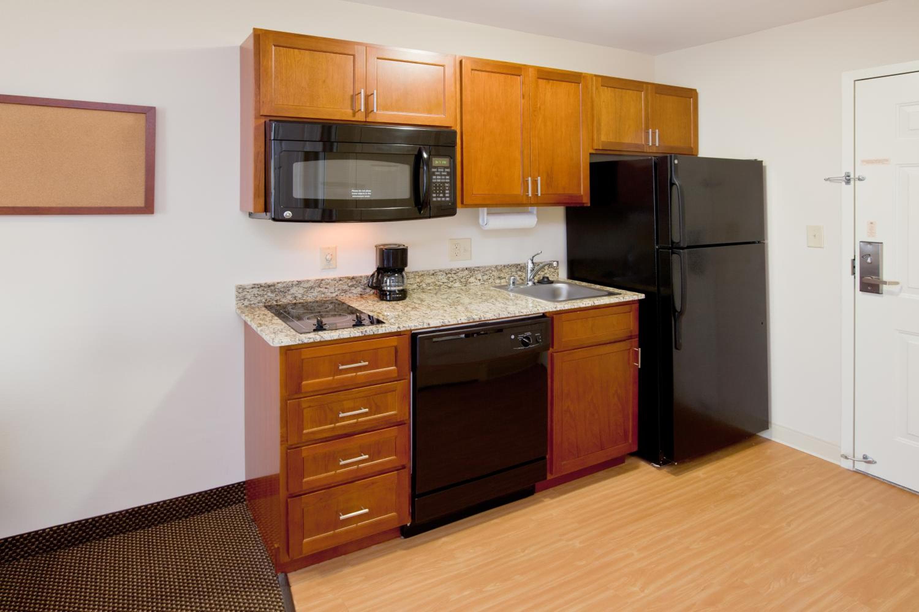 Candlewood Suites Radcliff - Fort Knox by IHG, Radcliff, photo 2