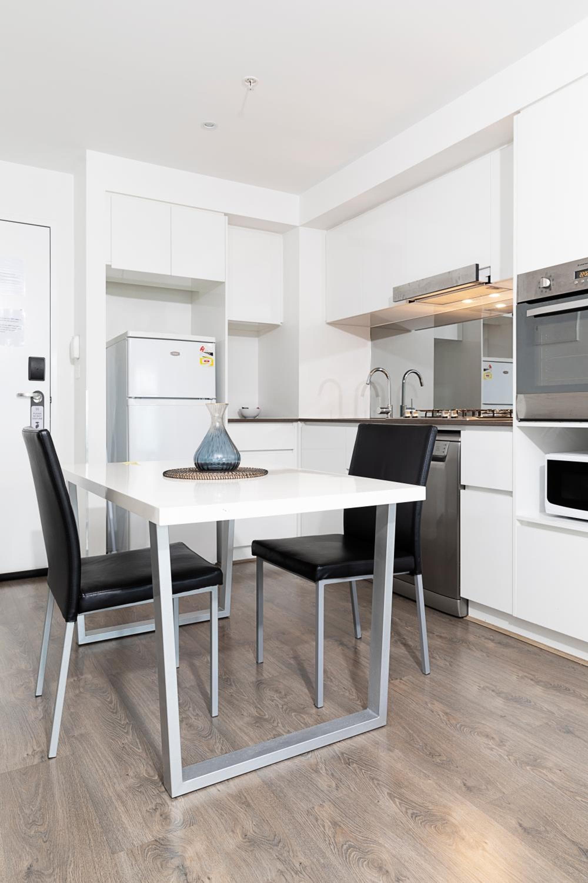 RNR Serviced Apartments North Melbourne, Melbourne, photo 3