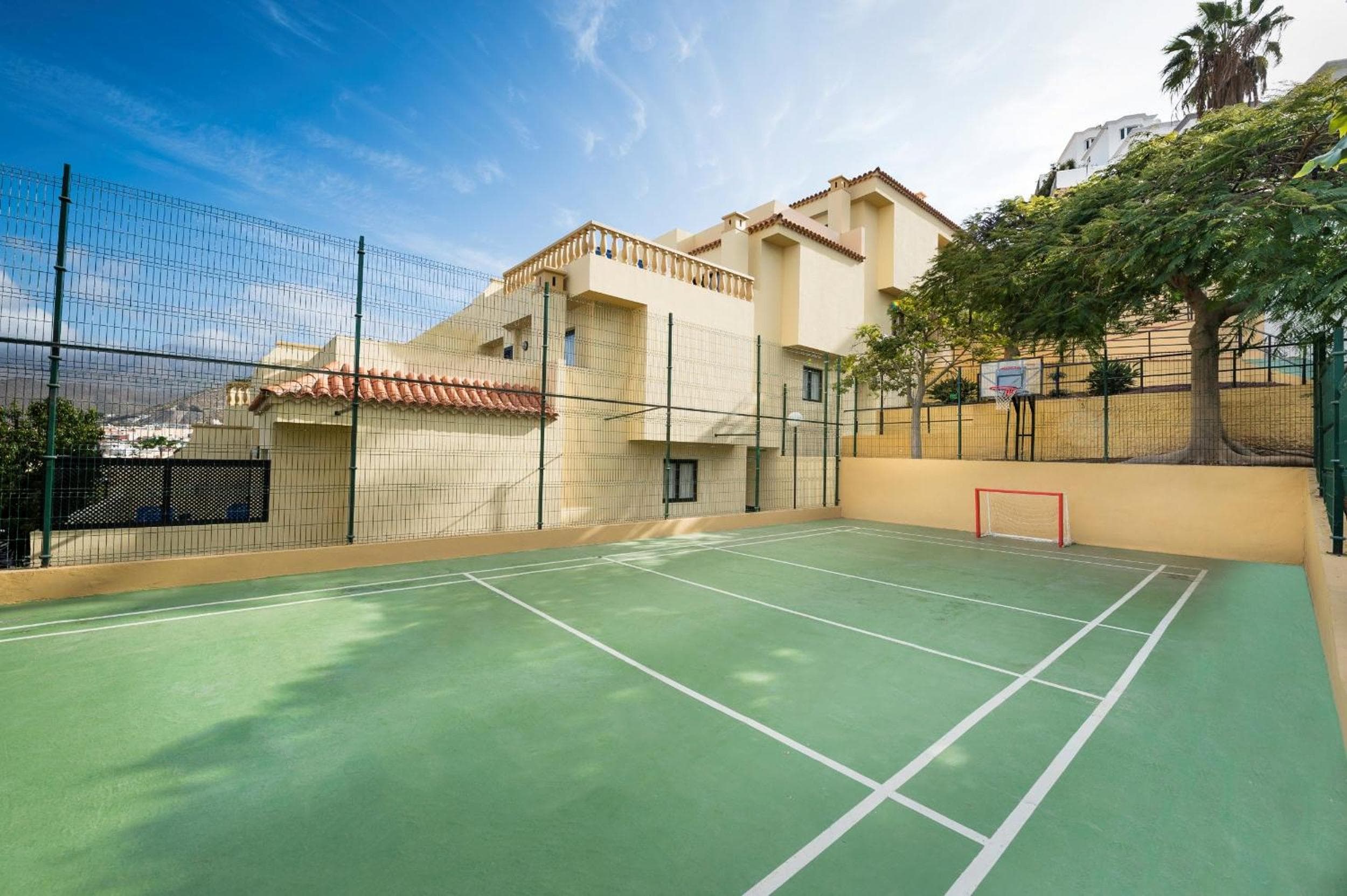 Ramada Residences by Wyndham Costa Adeje, Adeje, photo 5