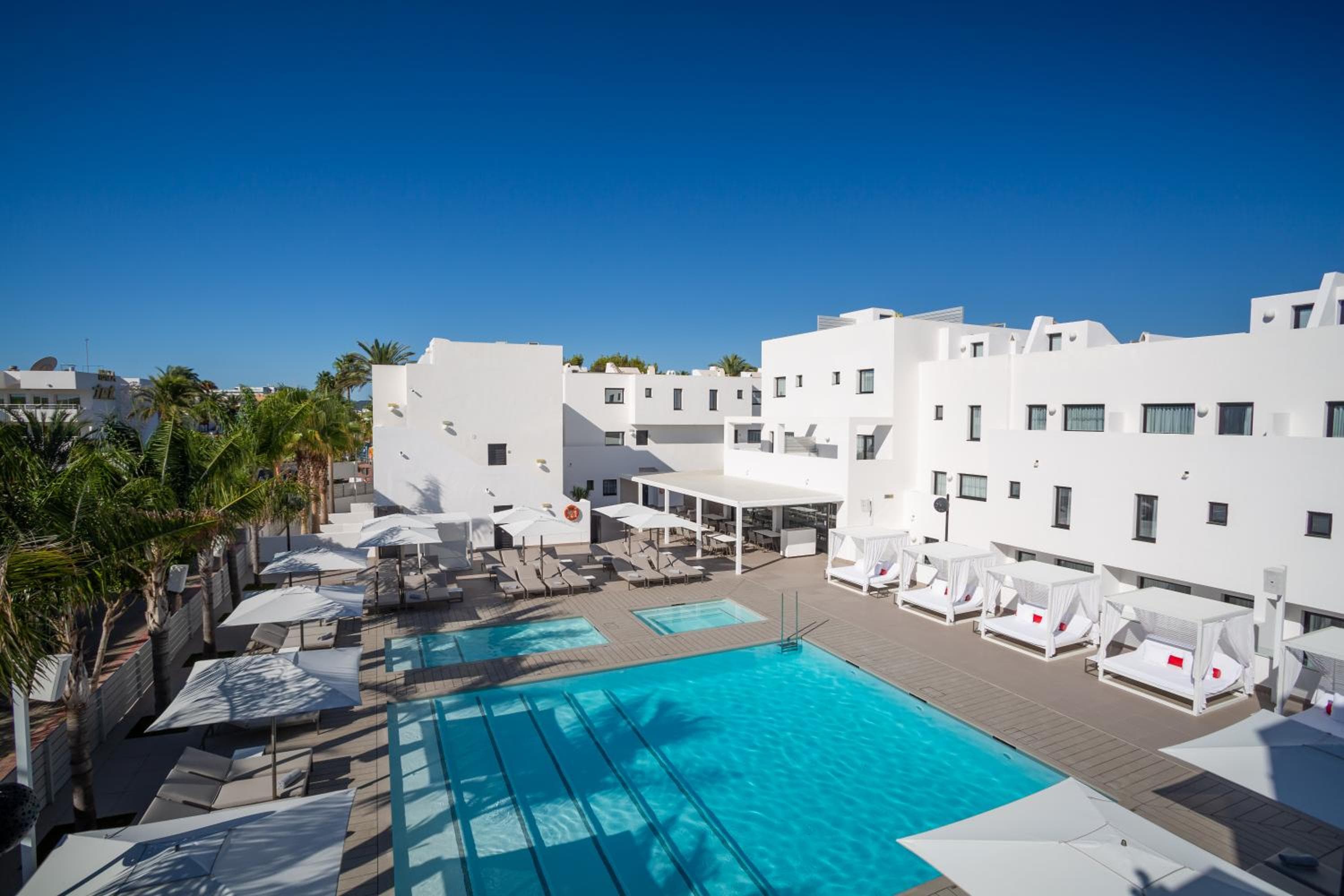 Migjorn Ibiza Suites & Spa, Playa d'en Bossa, photo 4