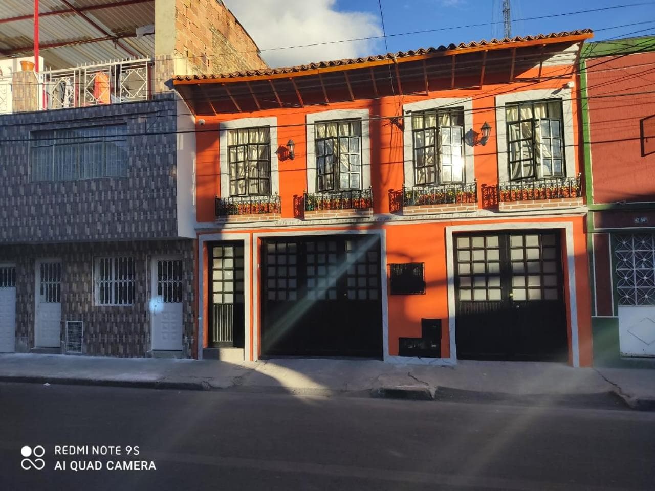 Building at Hogar COLONIAL