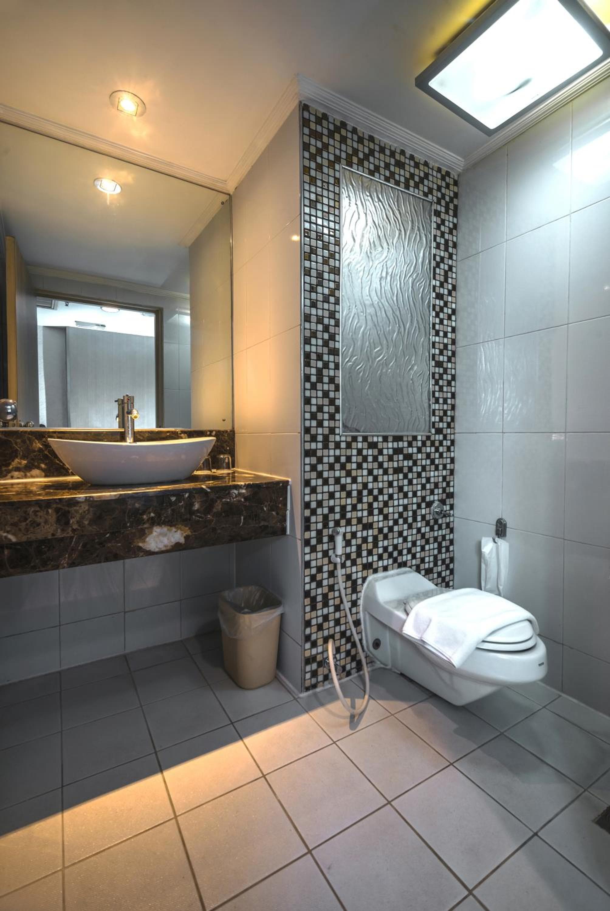 Verwood Hotel and Serviced Residence, Surabaya, photo 6