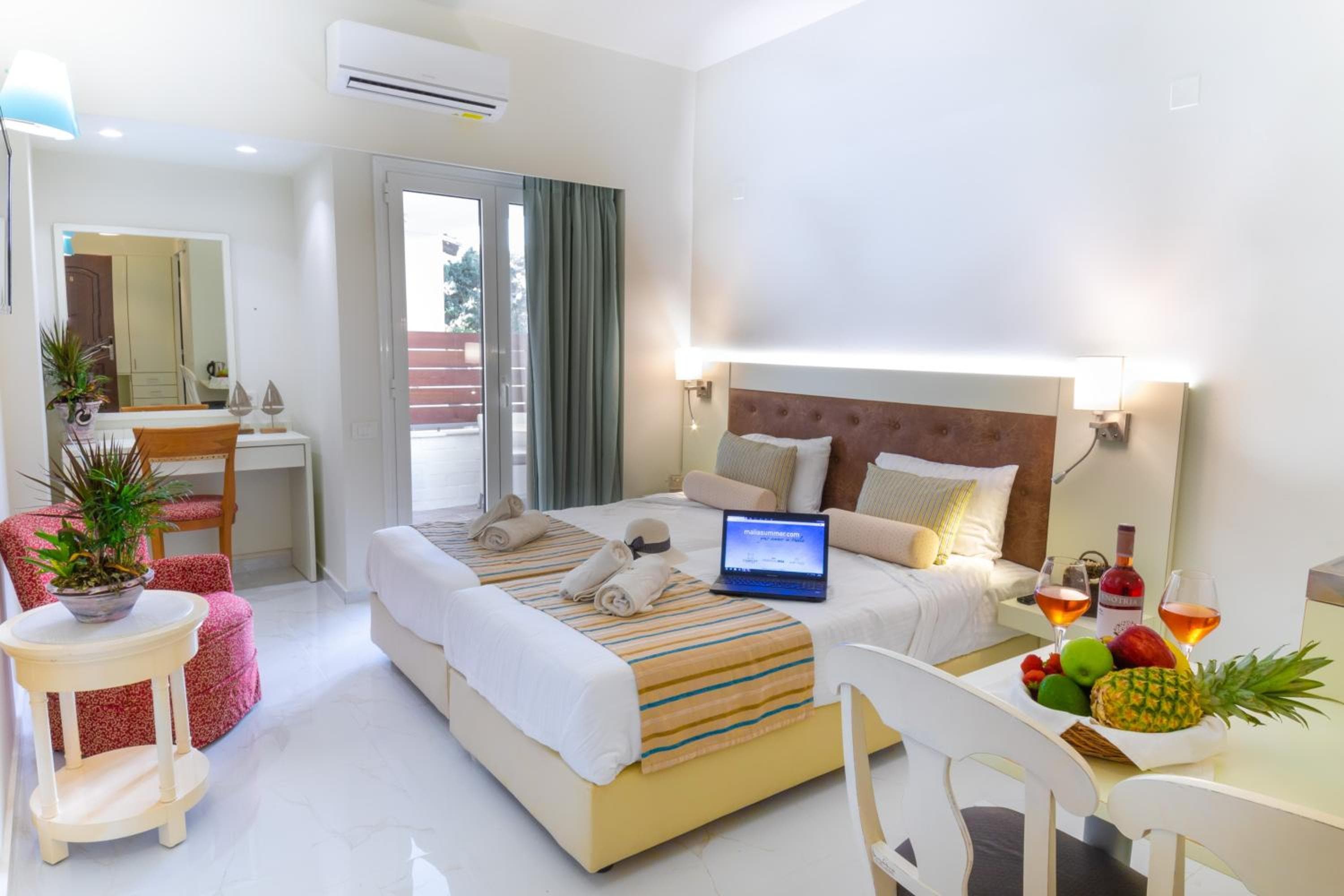 W Suites by Estia ex Camelot, Malia, photo 2