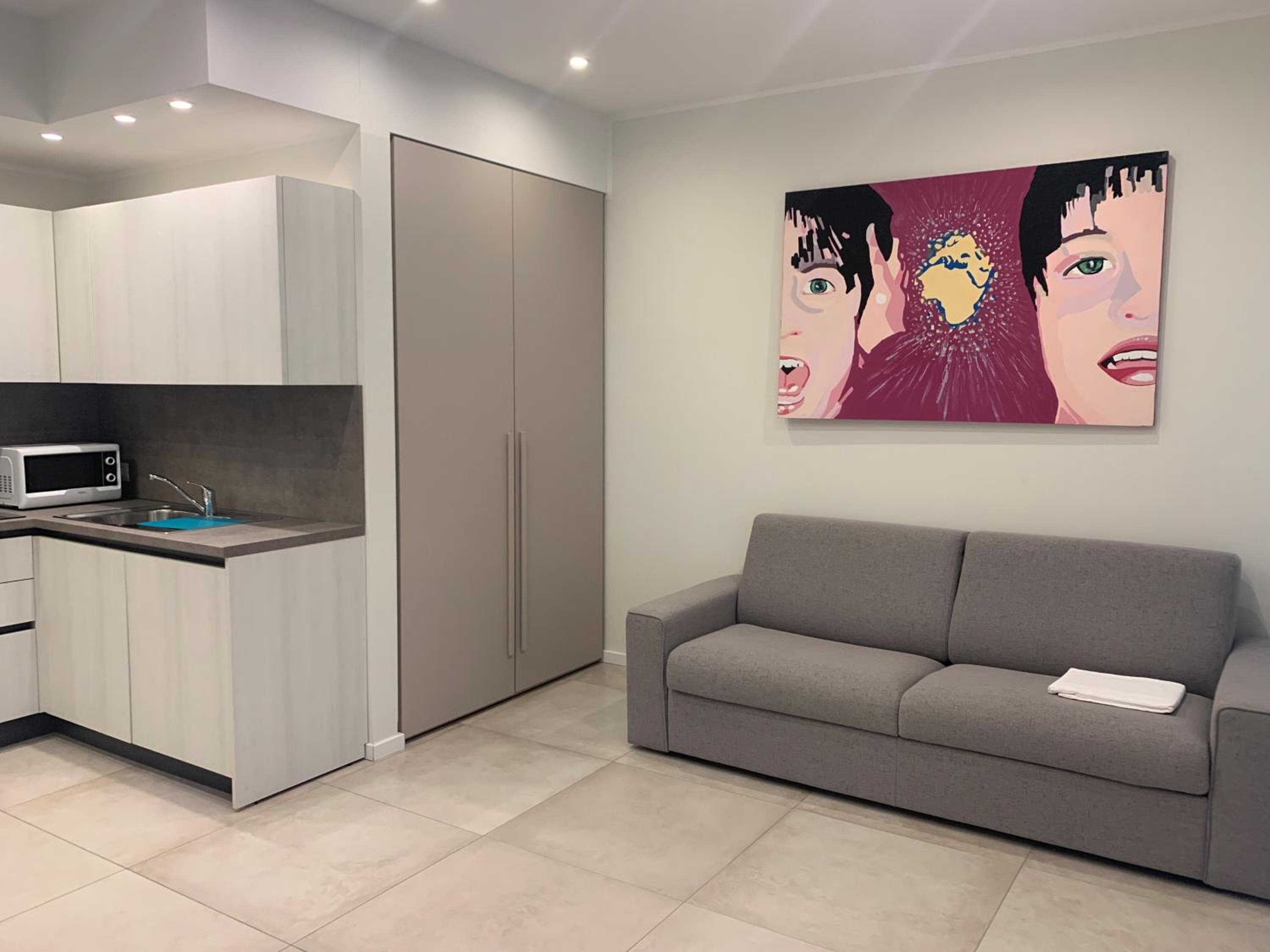 Casa Vacanze Residence Ideale Suites and Apartments, Alassio, photo 5