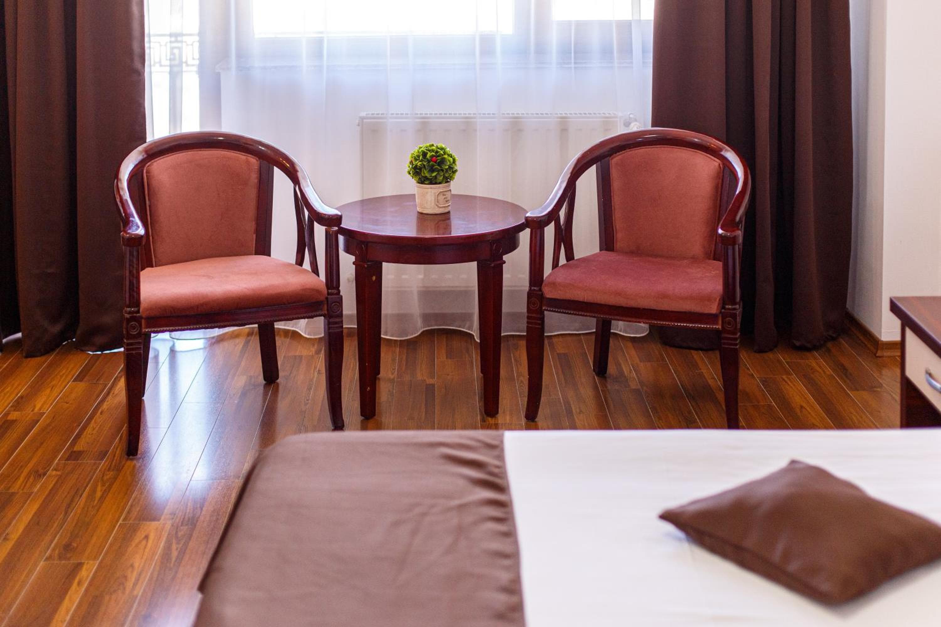 Lira Pacific Aparthotel, Constanţa, photo 2
