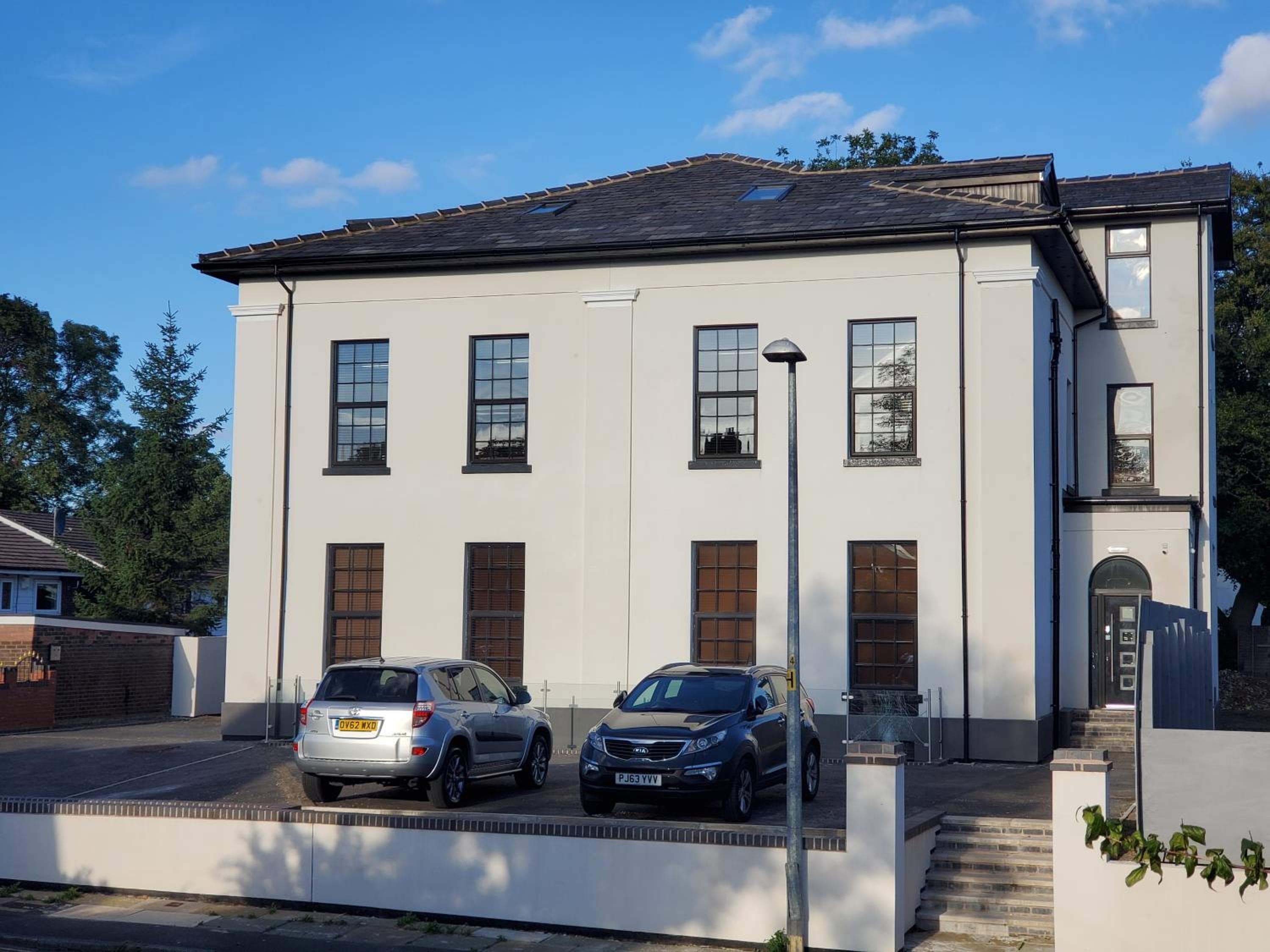 The Ashcroft Studios & Apartments with Free Parking, Manchester