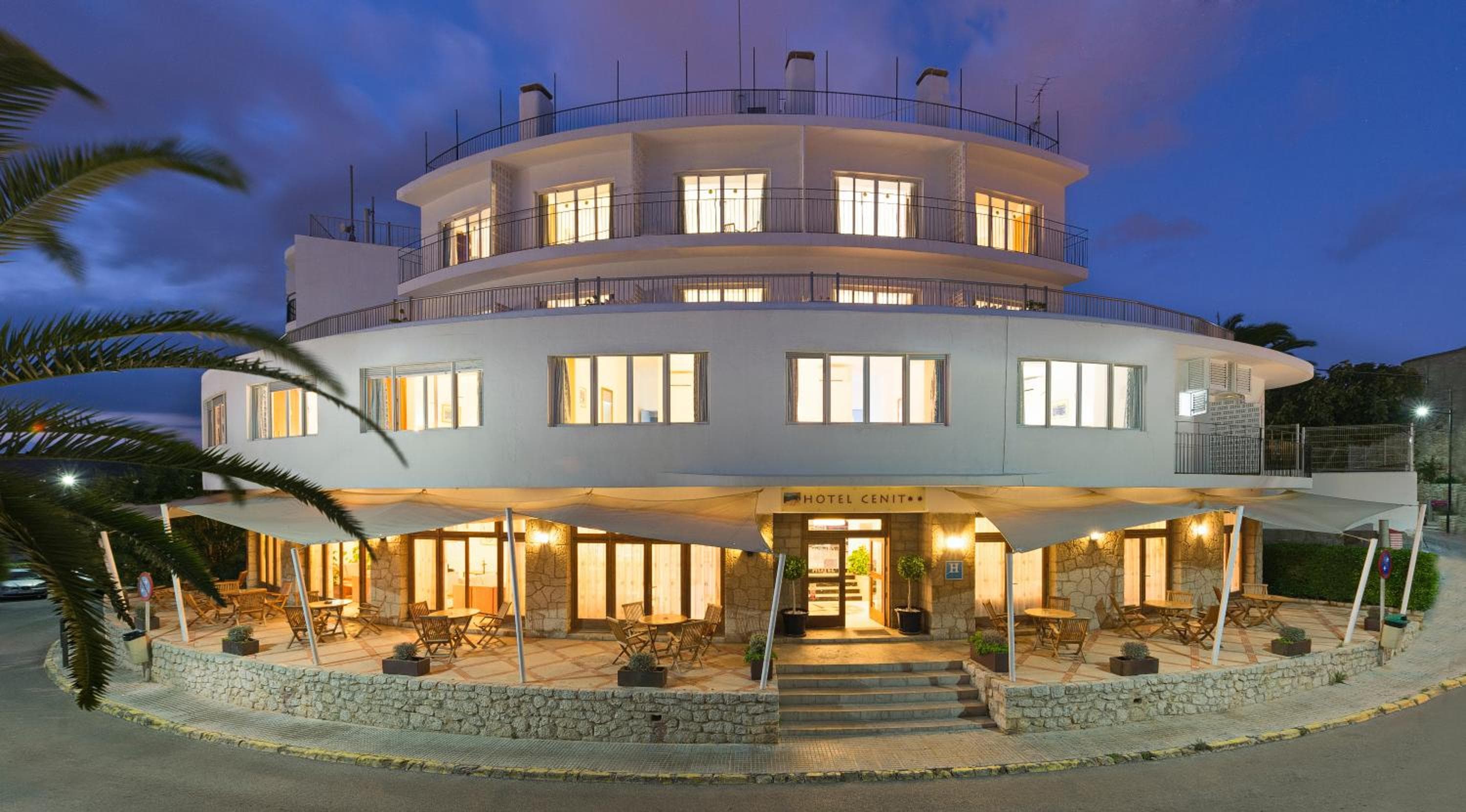 Hotel Cenit & Apts Sol y Viento, Ibiza Town, photo 3