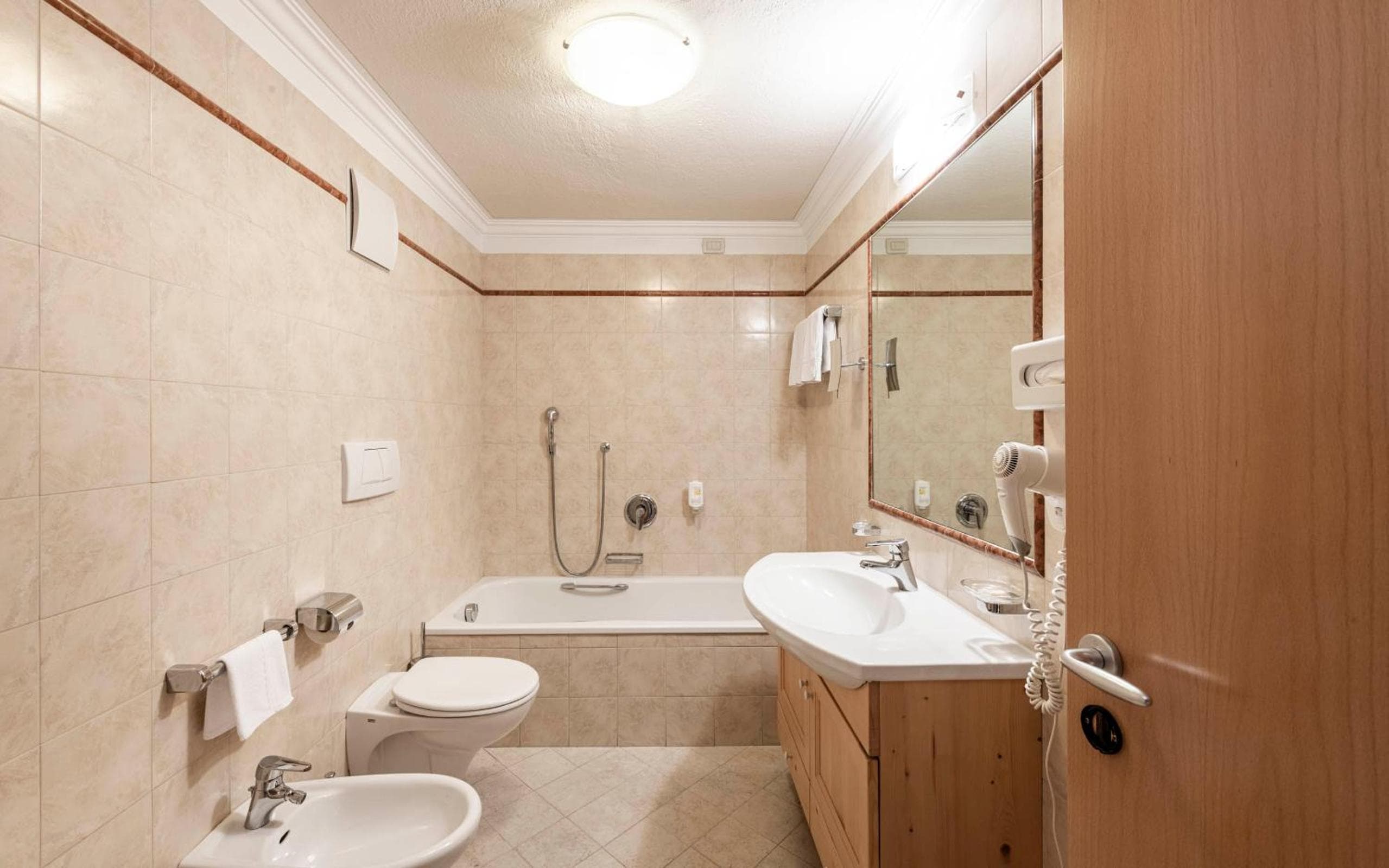 Residence Cesa Rives, Selva di Val Gardena, photo 5