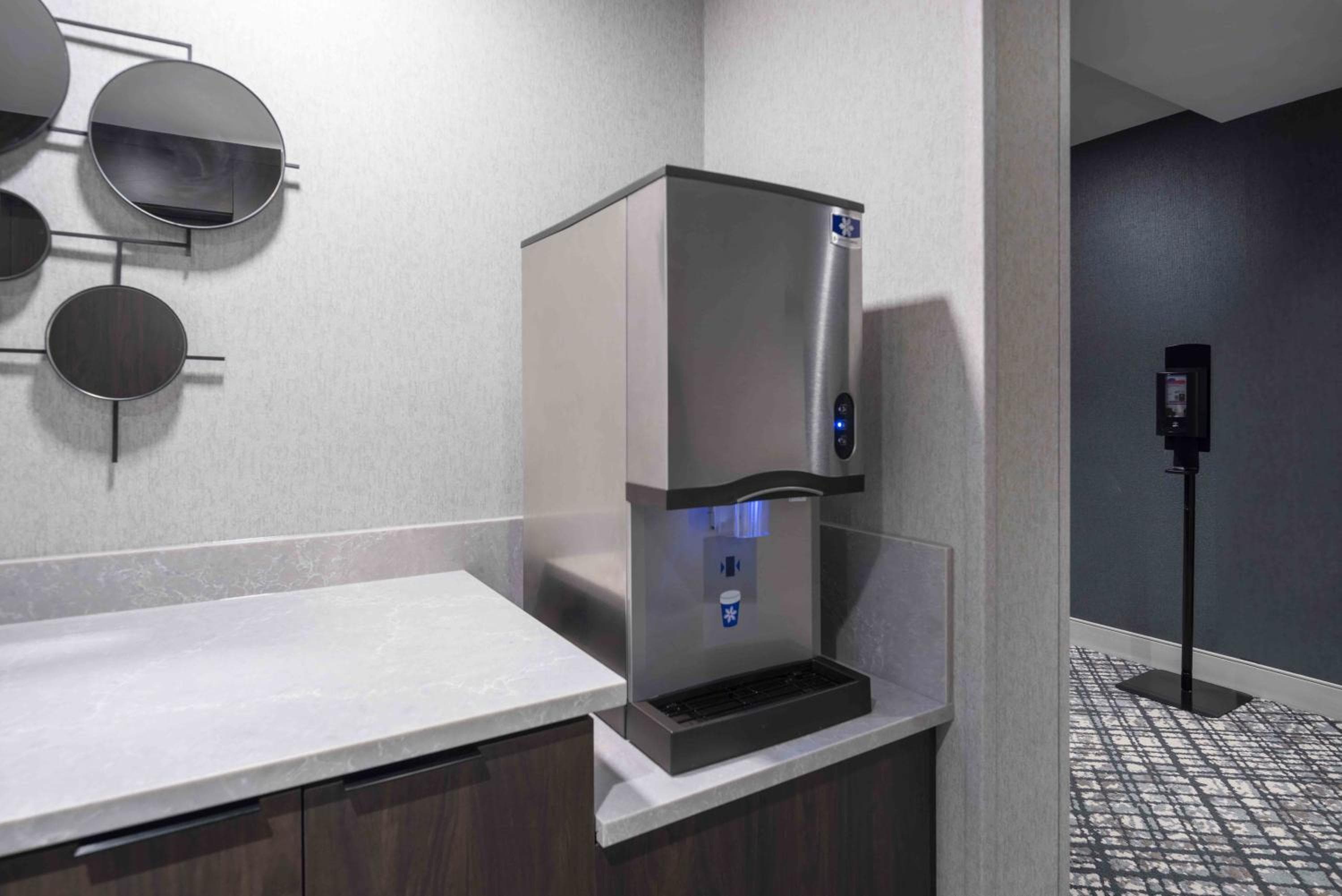 Staybridge Suites - Boston Logan Airport - Revere by IHG, Revere, photo 4