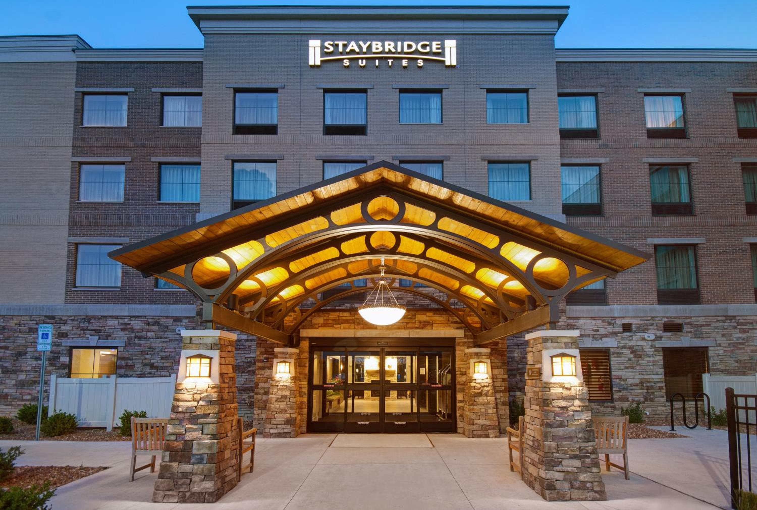 Staybridge Suites Sterling Heights - Detroit Area by IHG, Sterling Heights