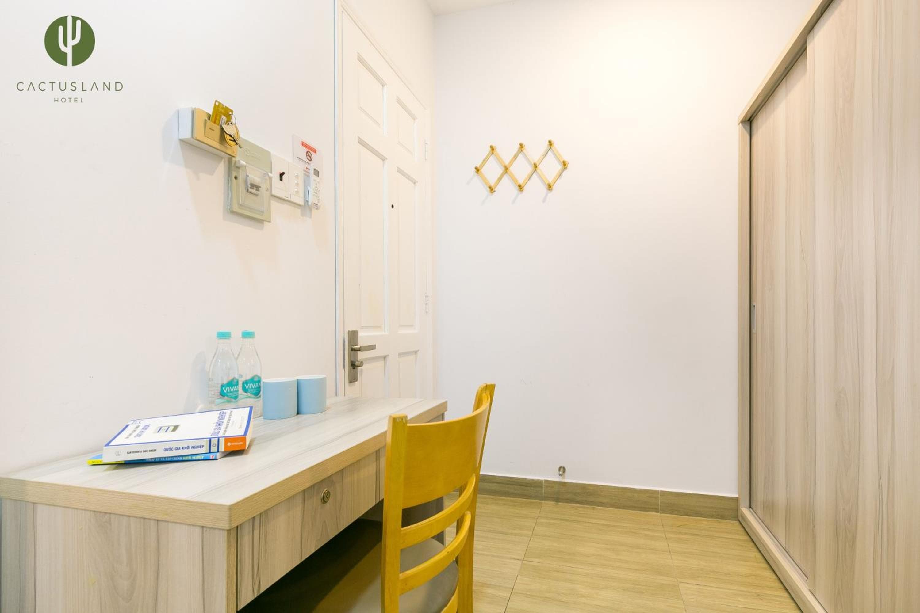 Cactusland Hotel & Apartment, Ho Chi Minh City, photo 3