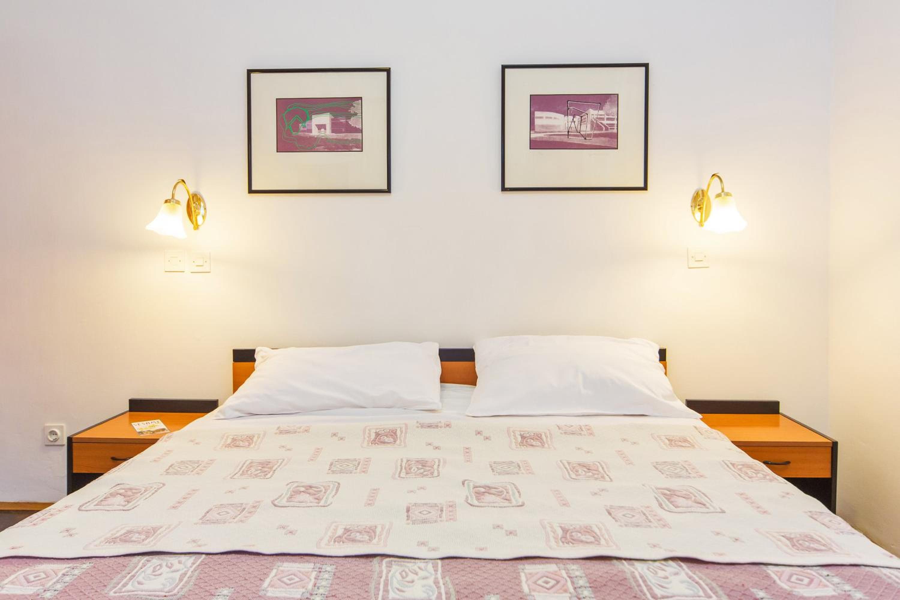 15 min from Dubai Marina & JBR beach Studio apartment AZURE BINGHATTI JVC, Dubai, photo 4