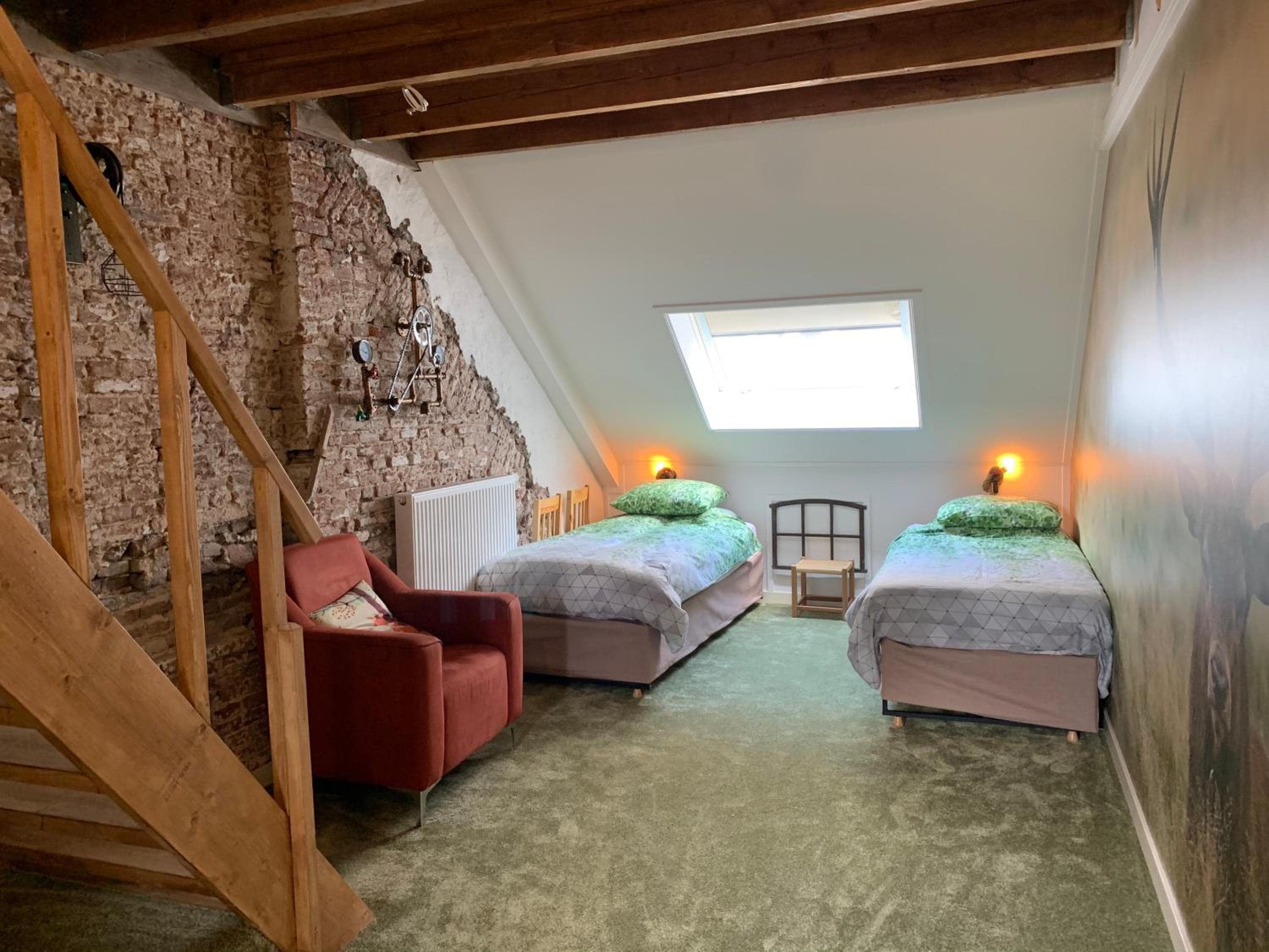 Logement Meijnerswijk, Free Parking, Electric Parking, Kitchen,Living room, Free Coffee machine Geen jongeren onder 25 jr, Arnhem