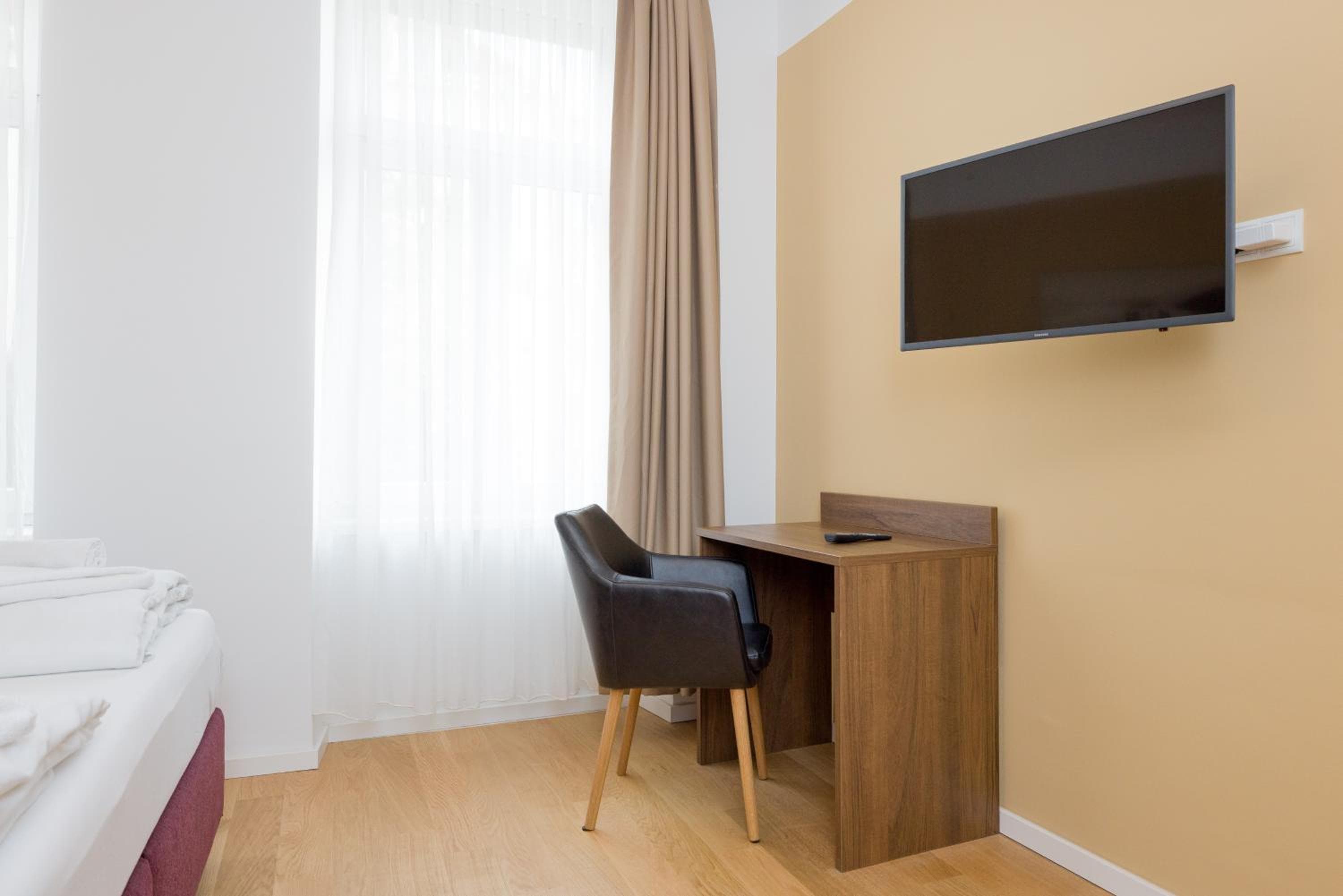 Vienna Stay Apartments or Rooms 1050, Vienna, photo 3
